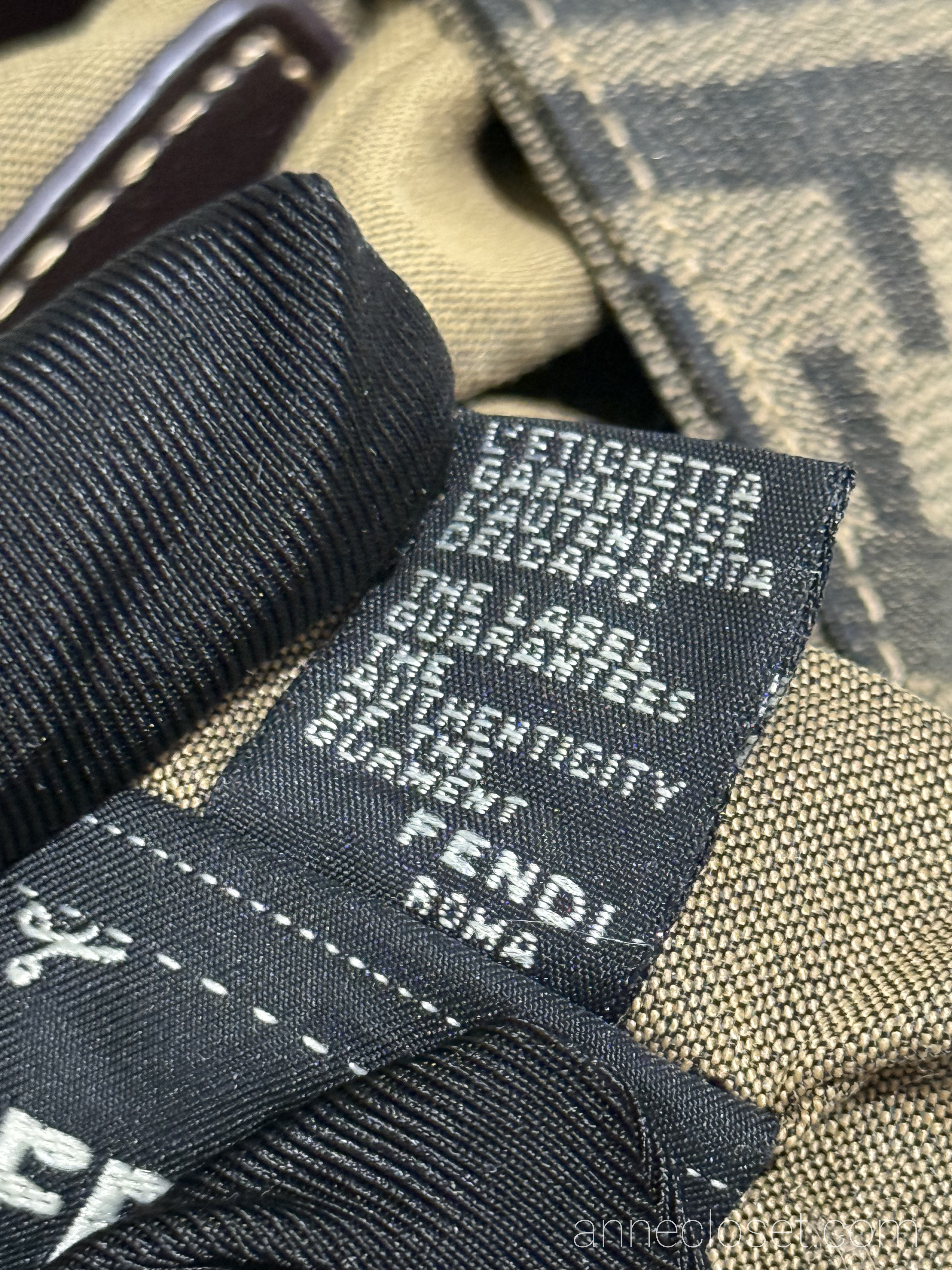 Fendi Mamma Baguette Brown