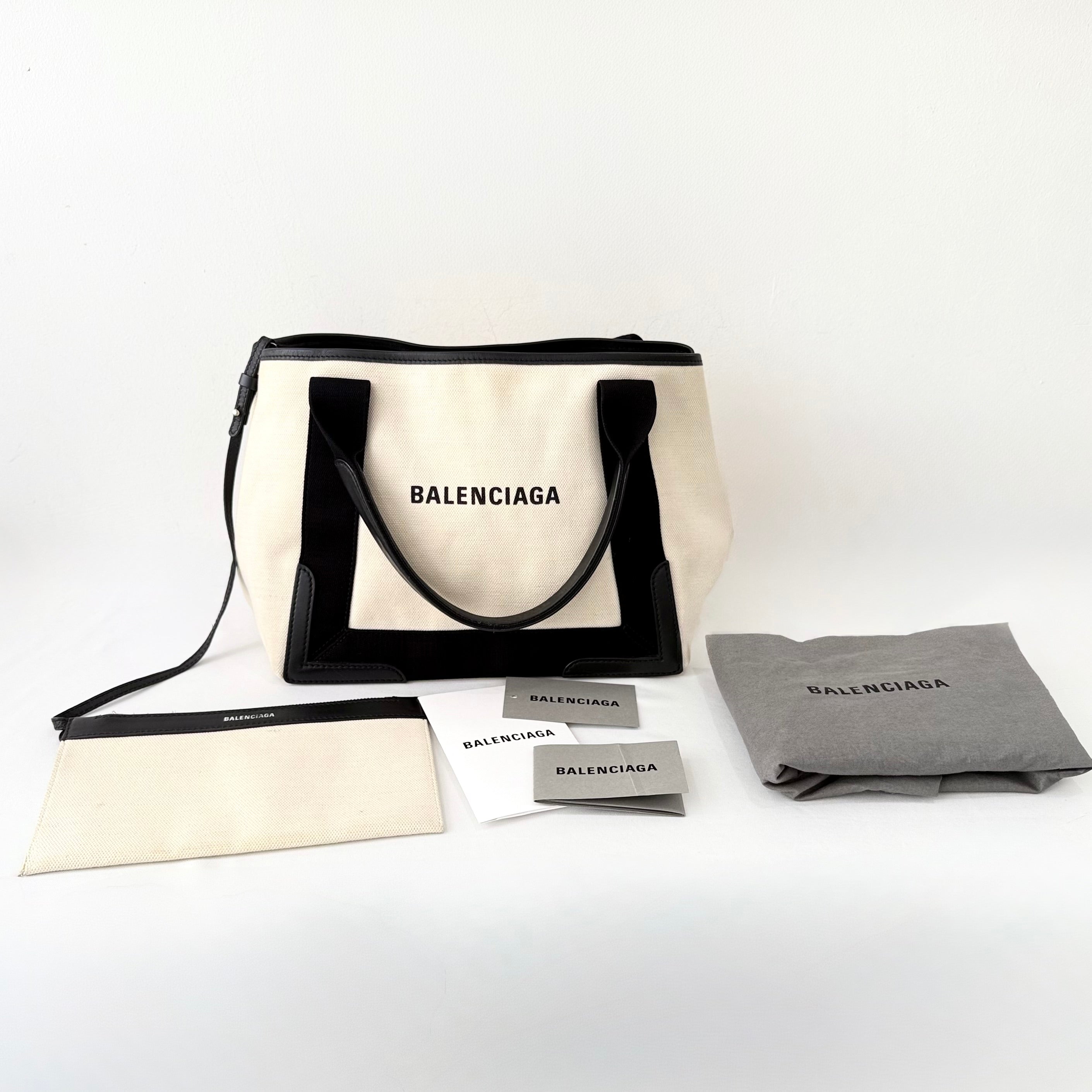 Balenciaga Cabas Tote Bag Canvas/Calfskin Beige/Black