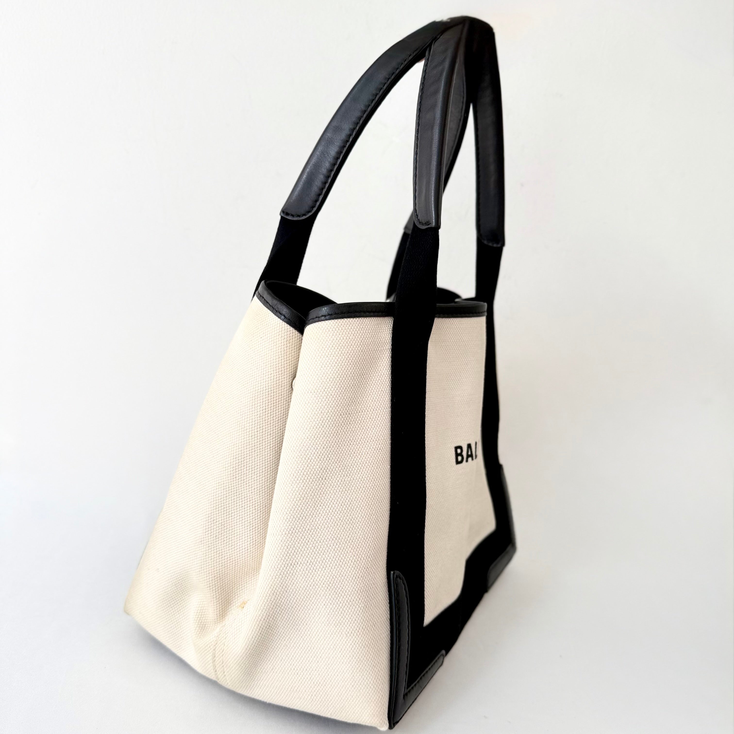 Balenciaga Cabas Tote Bag Canvas/Calfskin Beige/Black