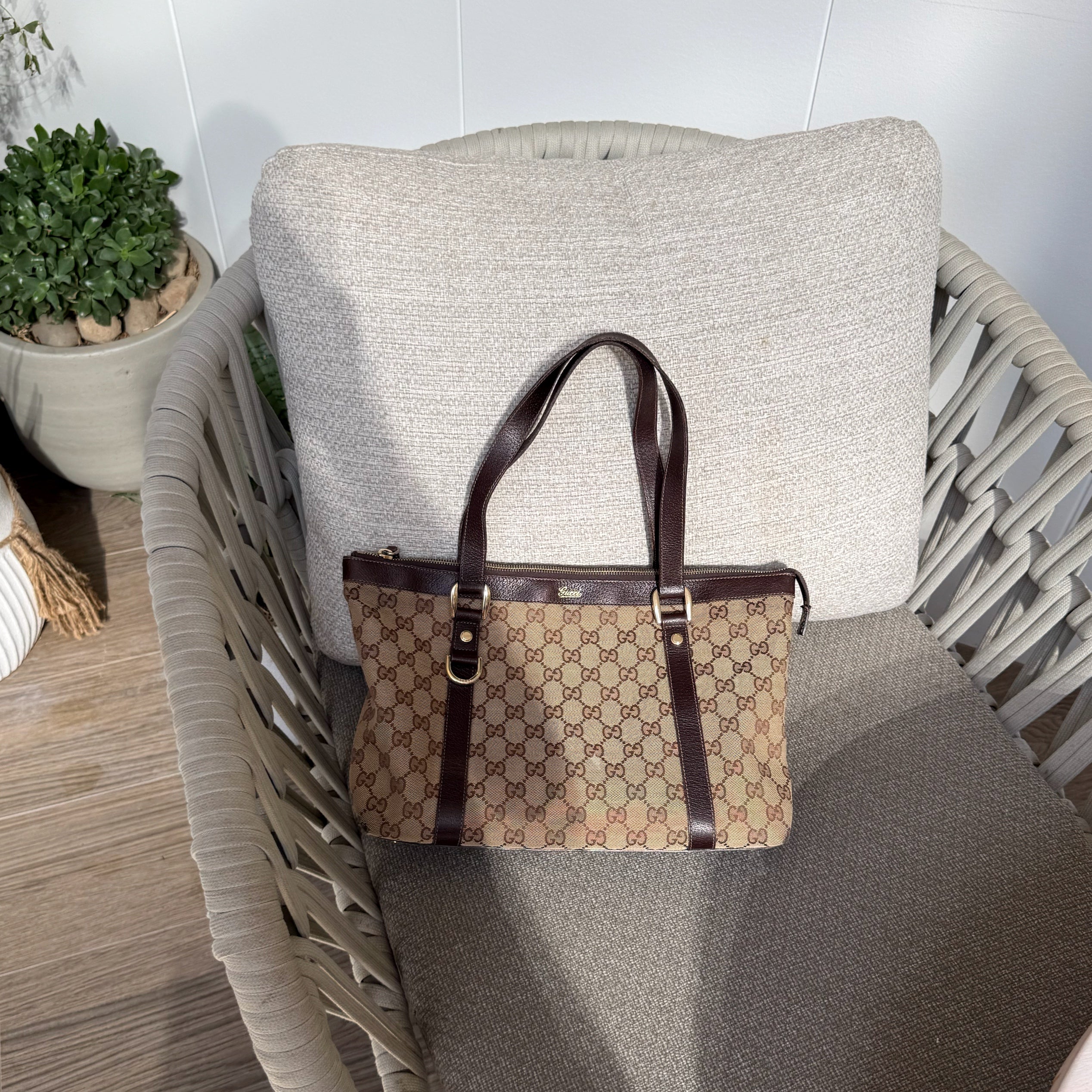 Gucci Brown GG Canvas Abbey