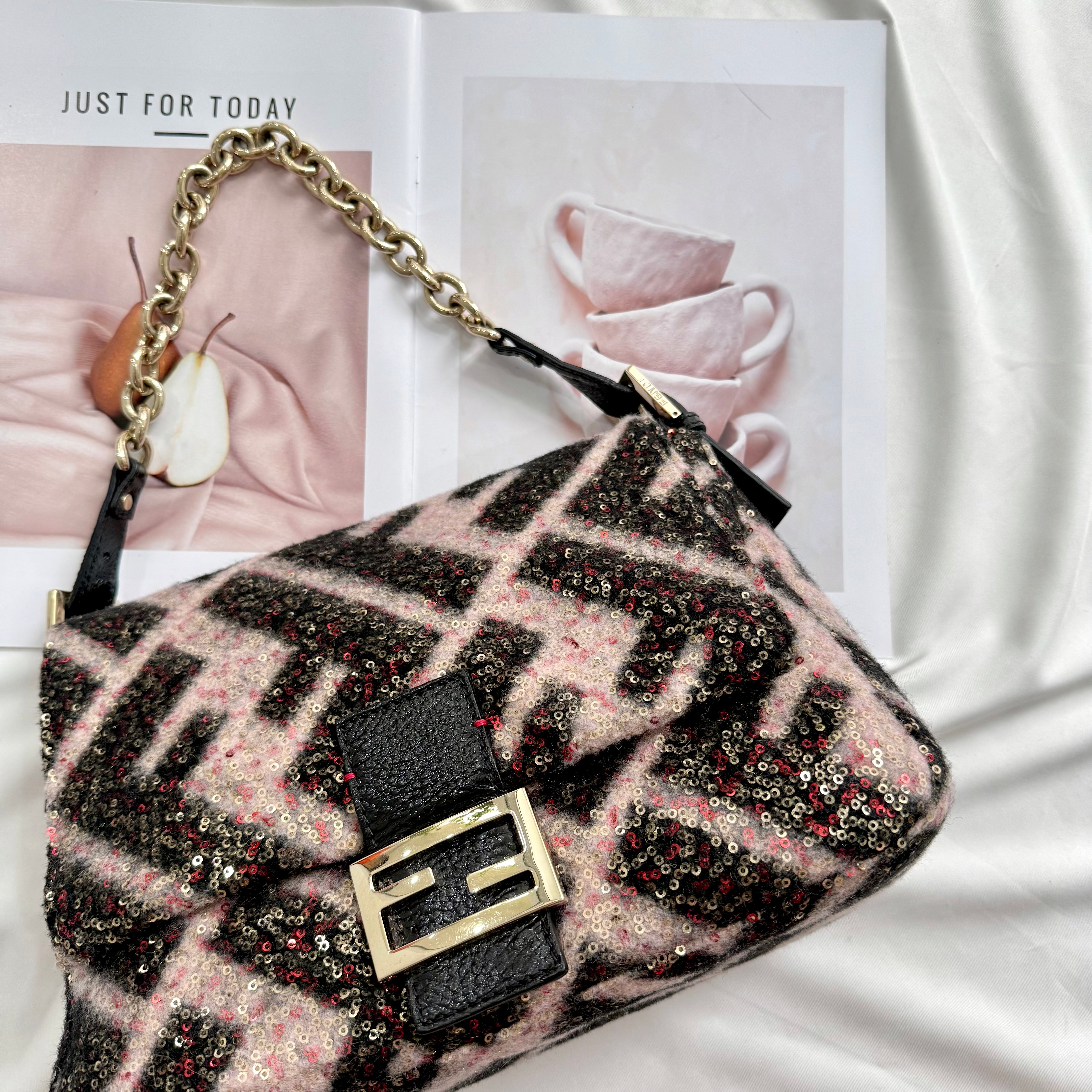 FENDI MAMA FOREVER BAG SEQUINED ZUCCA WOOL BLACK PINK
