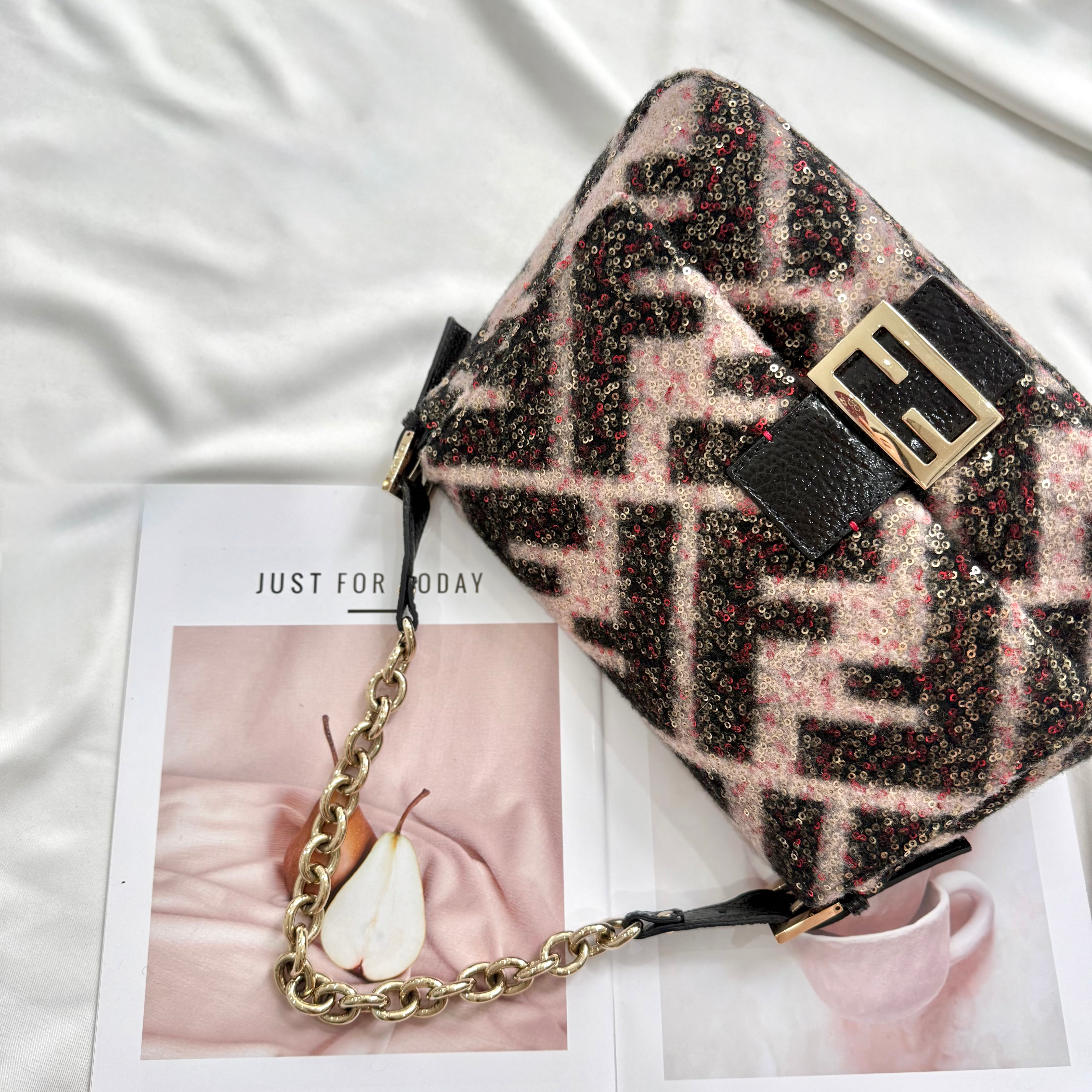 FENDI MAMA FOREVER BAG SEQUINED ZUCCA WOOL BLACK PINK