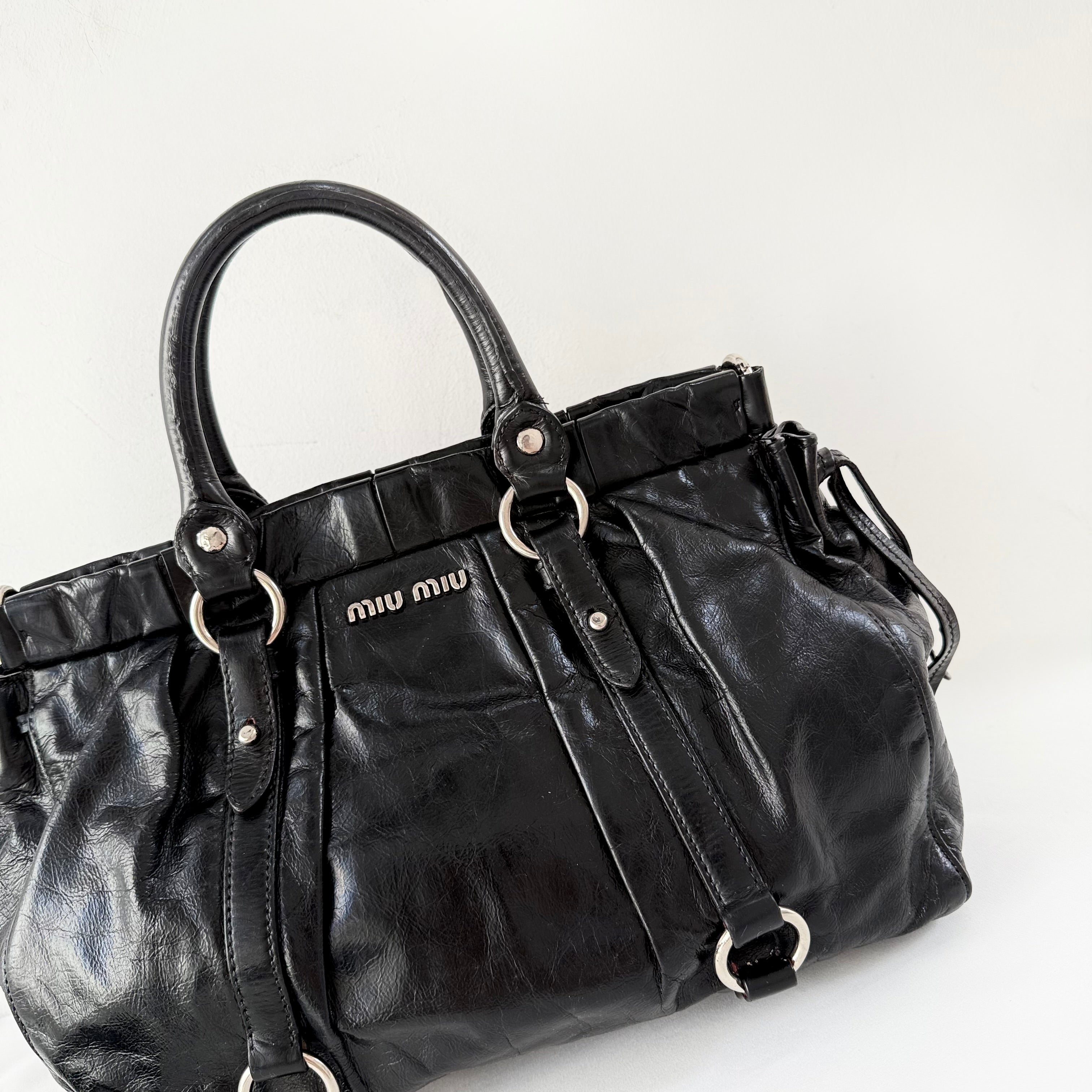 (RESERVE) Miu Miu Vitello Lux Gathered Tote Black