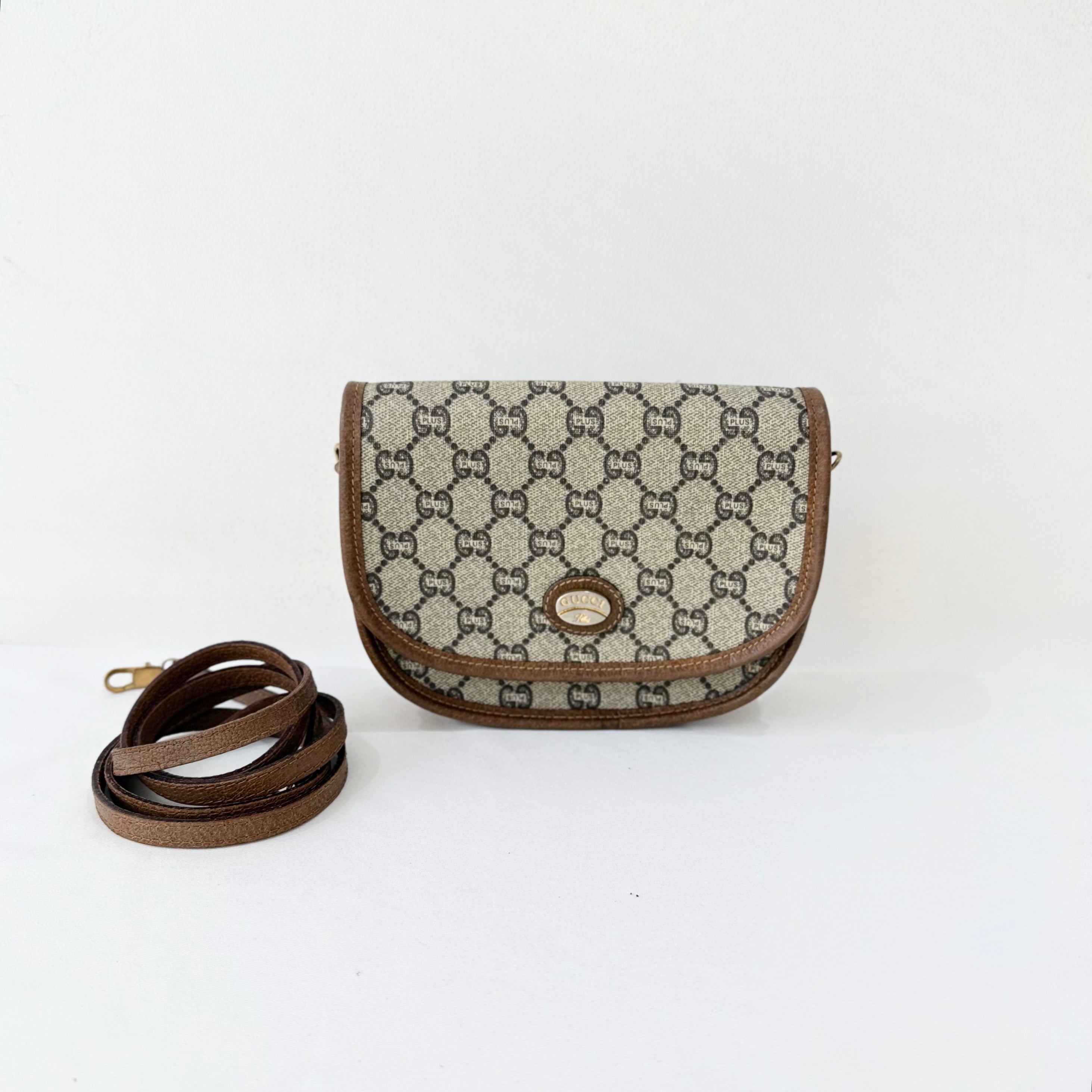 Gucci GG Plus Small Messenger Bag