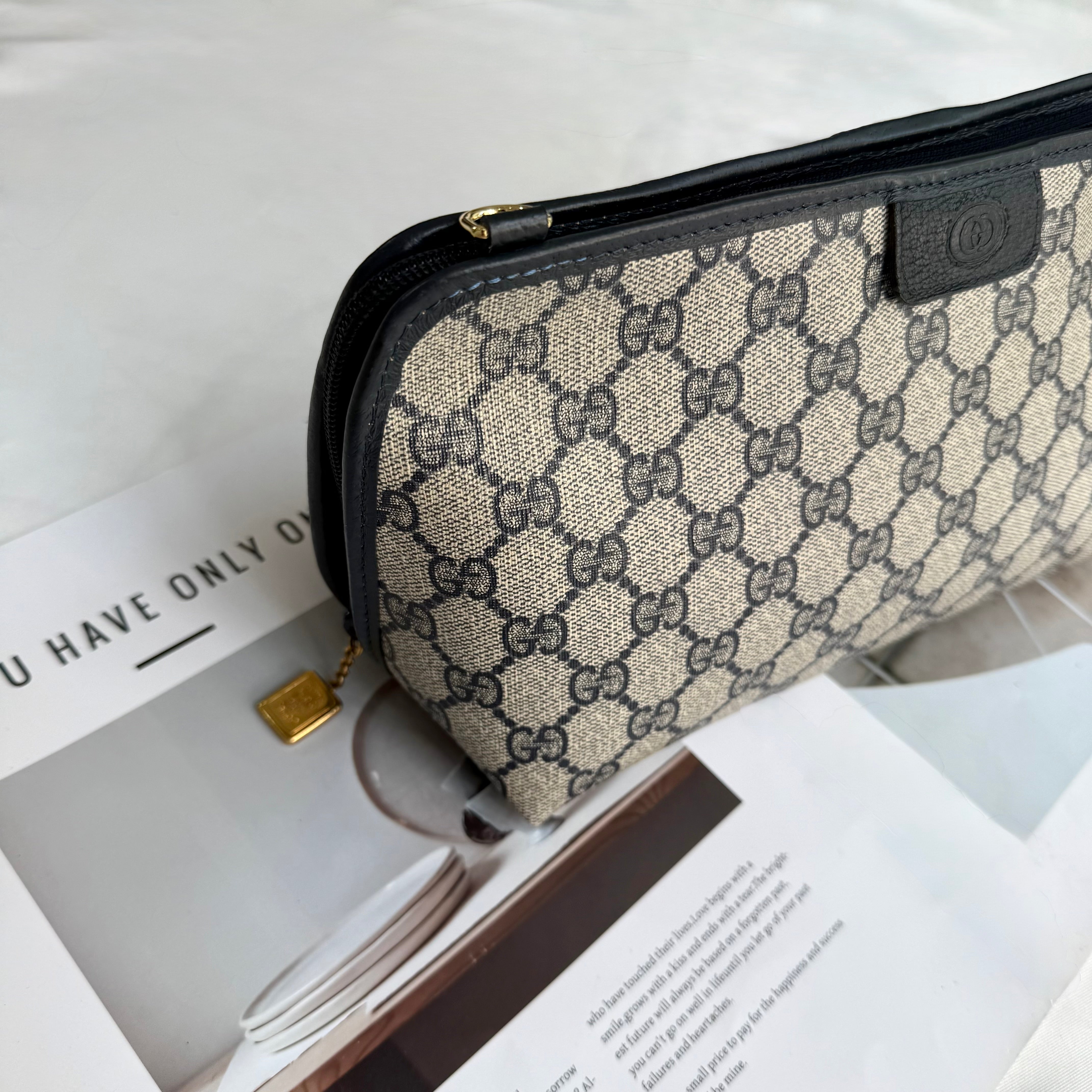 Gucci GG Supreme Navy Blue Pochette