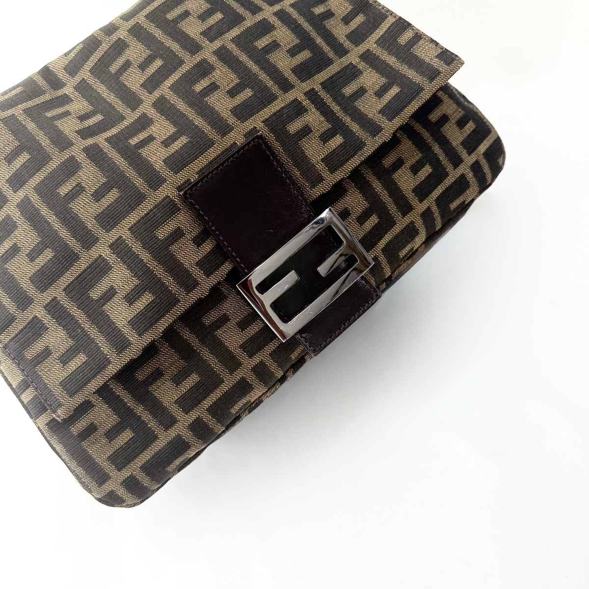 Fendi Zucca Mamma Baguette bag canvas brown