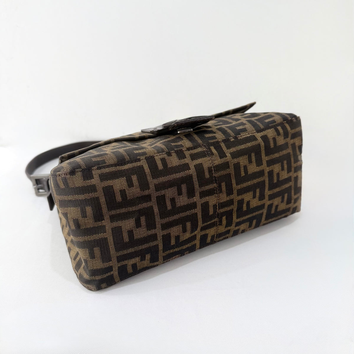 Fendi Zucca Mamma Baguette bag canvas brown