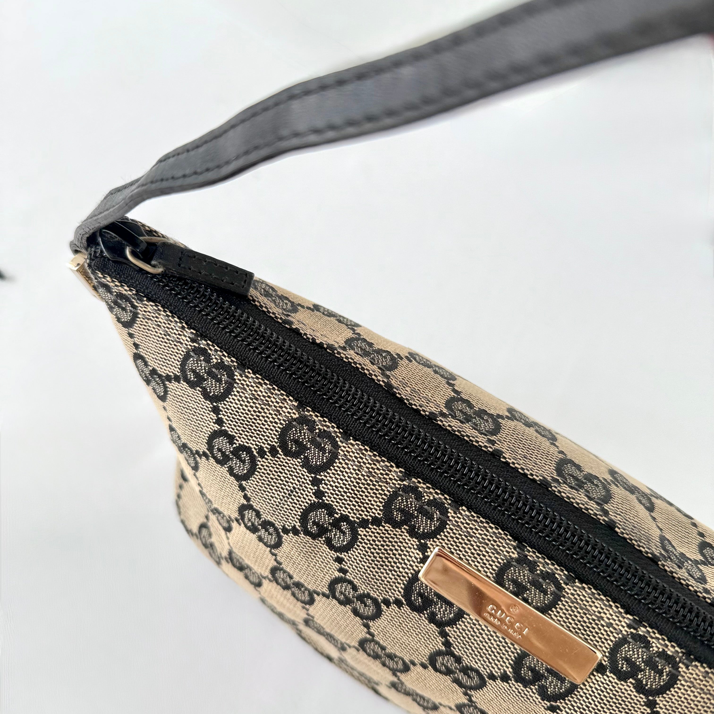 Gucci GG Monogram Pochette Boat Shoulder Bag Grey/Black