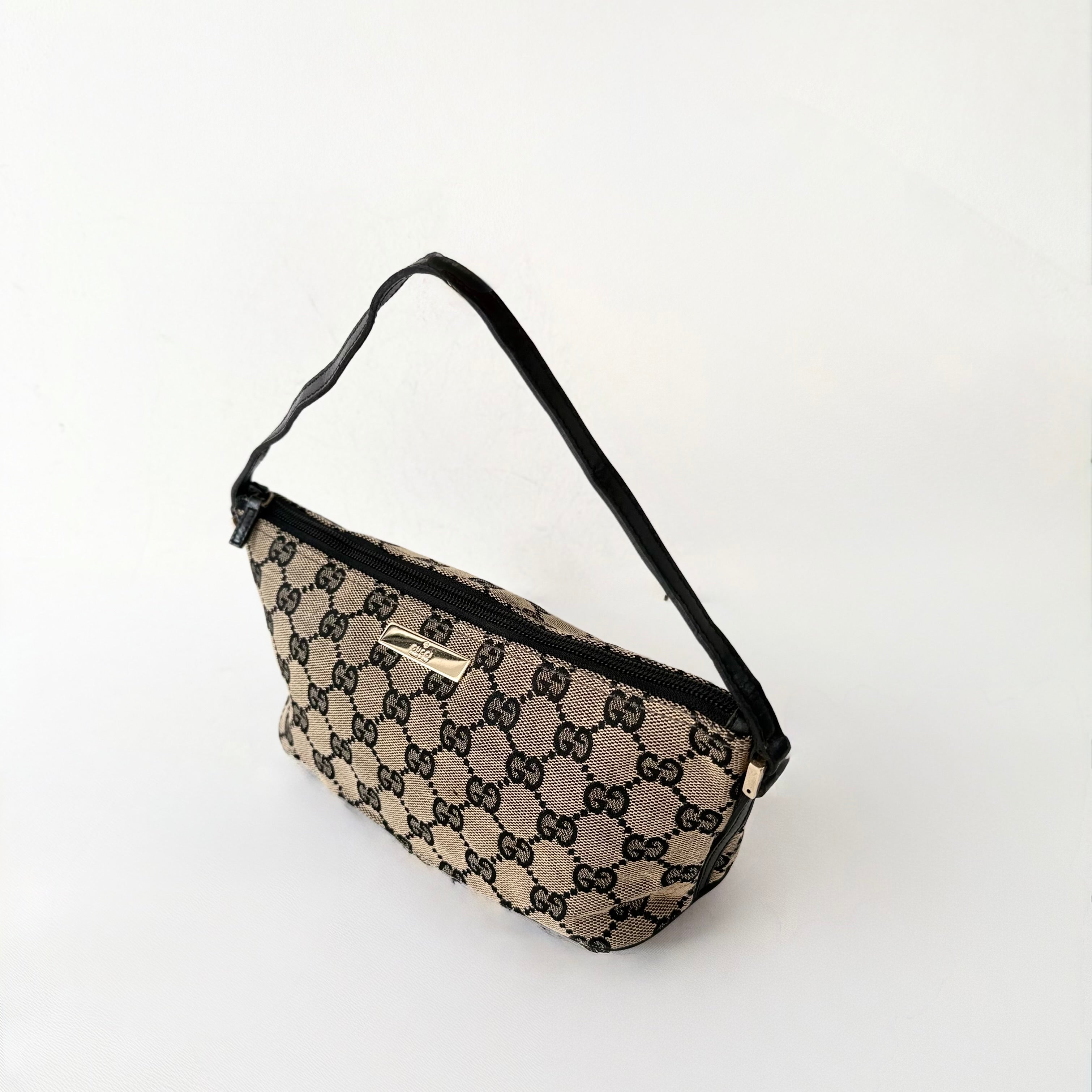 Gucci GG Monogram Pochette Boat Shoulder Bag Grey/Black