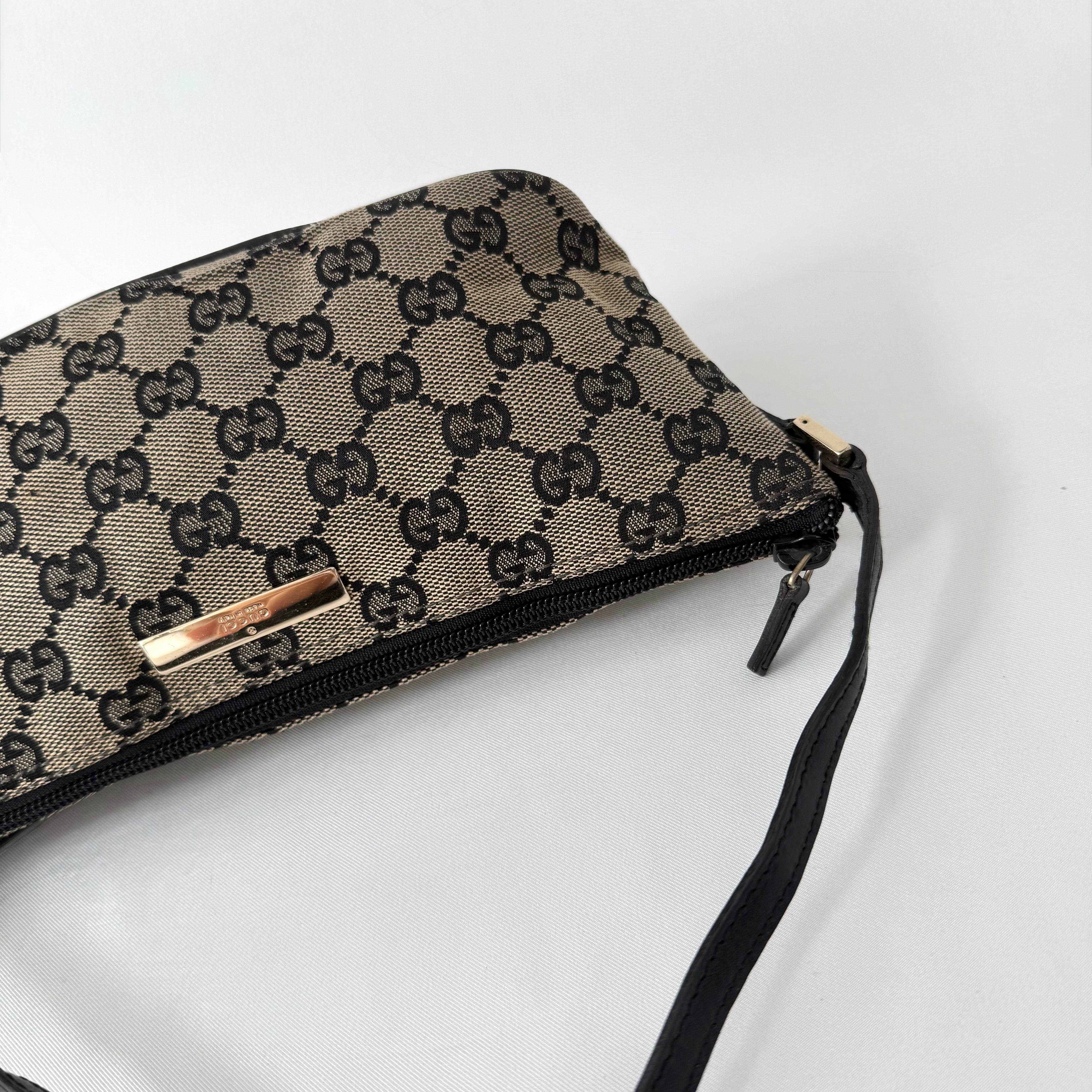 Gucci GG Monogram Pochette Boat Shoulder Bag Grey/Black