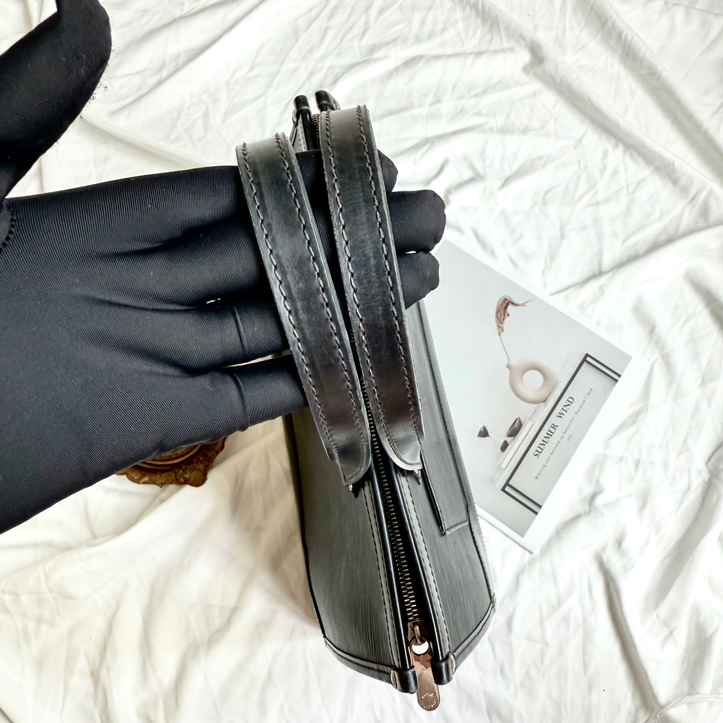 Louis Vuitton Madeleine GM Epi