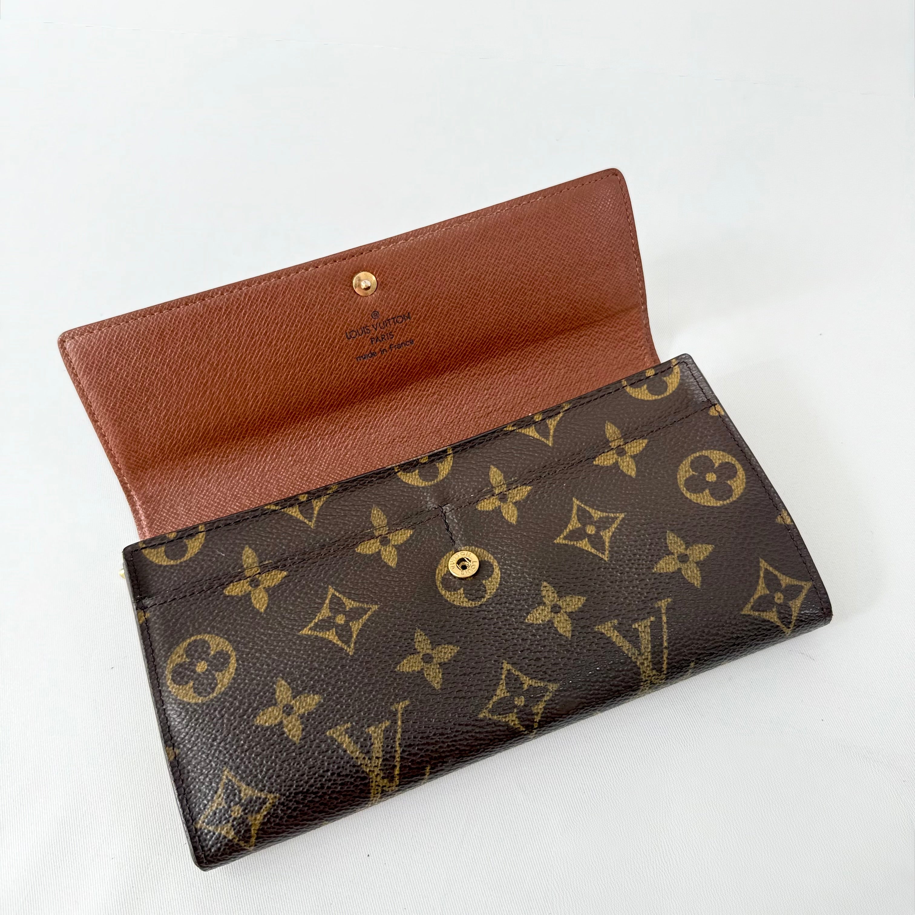 (RESEVRED) Louis Vuitton Sara Monogram Trifold Wallet