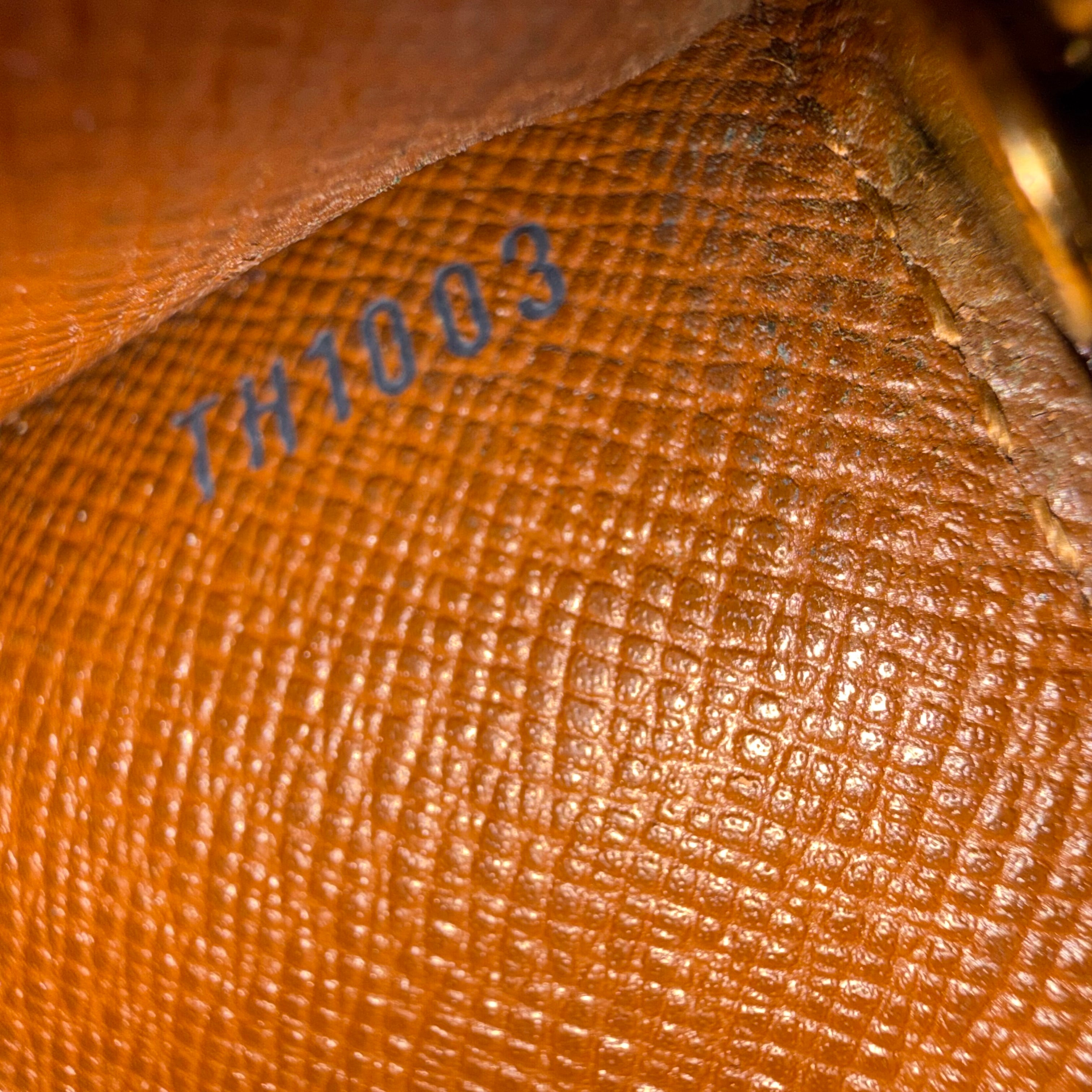 (RESEVRED) Louis Vuitton Sara Monogram Trifold Wallet