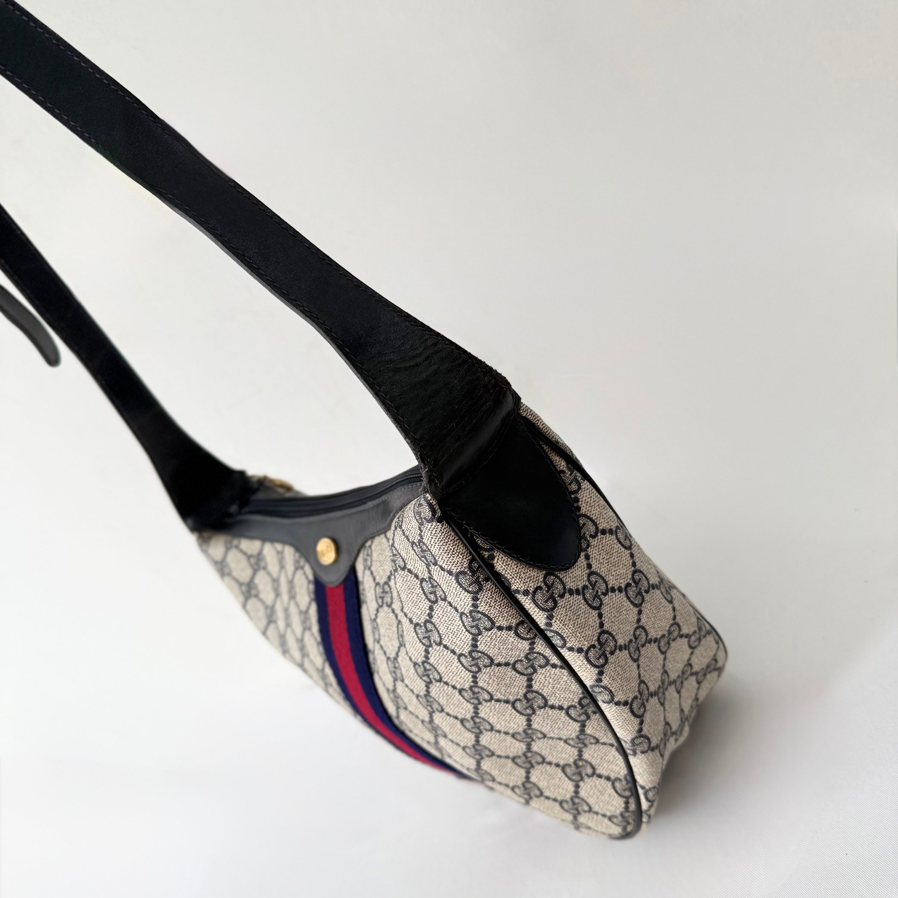 GUCCI GG Supreme Web Sherry Line Shoulder Bag