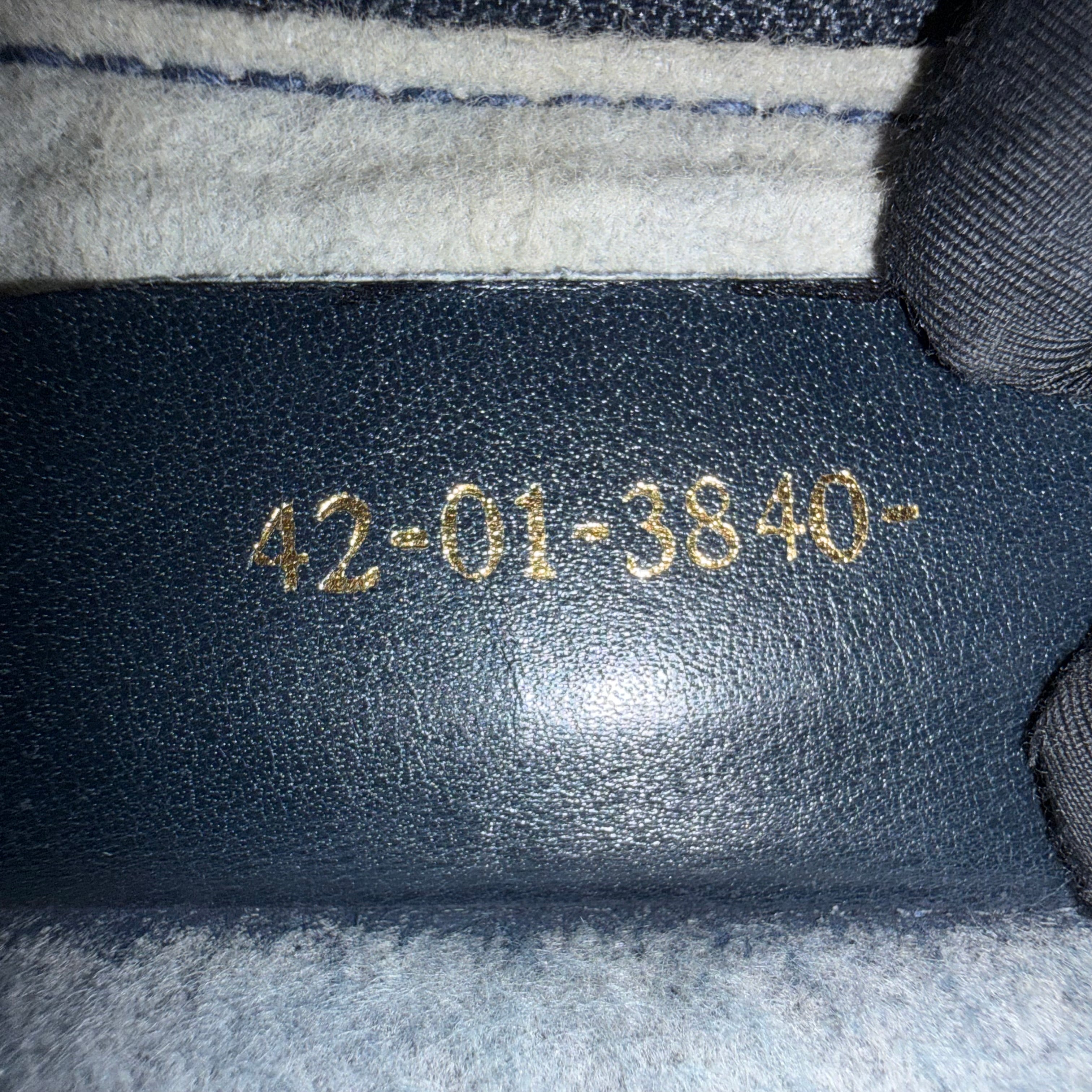 GUCCI GG Supreme Web Sherry Line Shoulder Bag