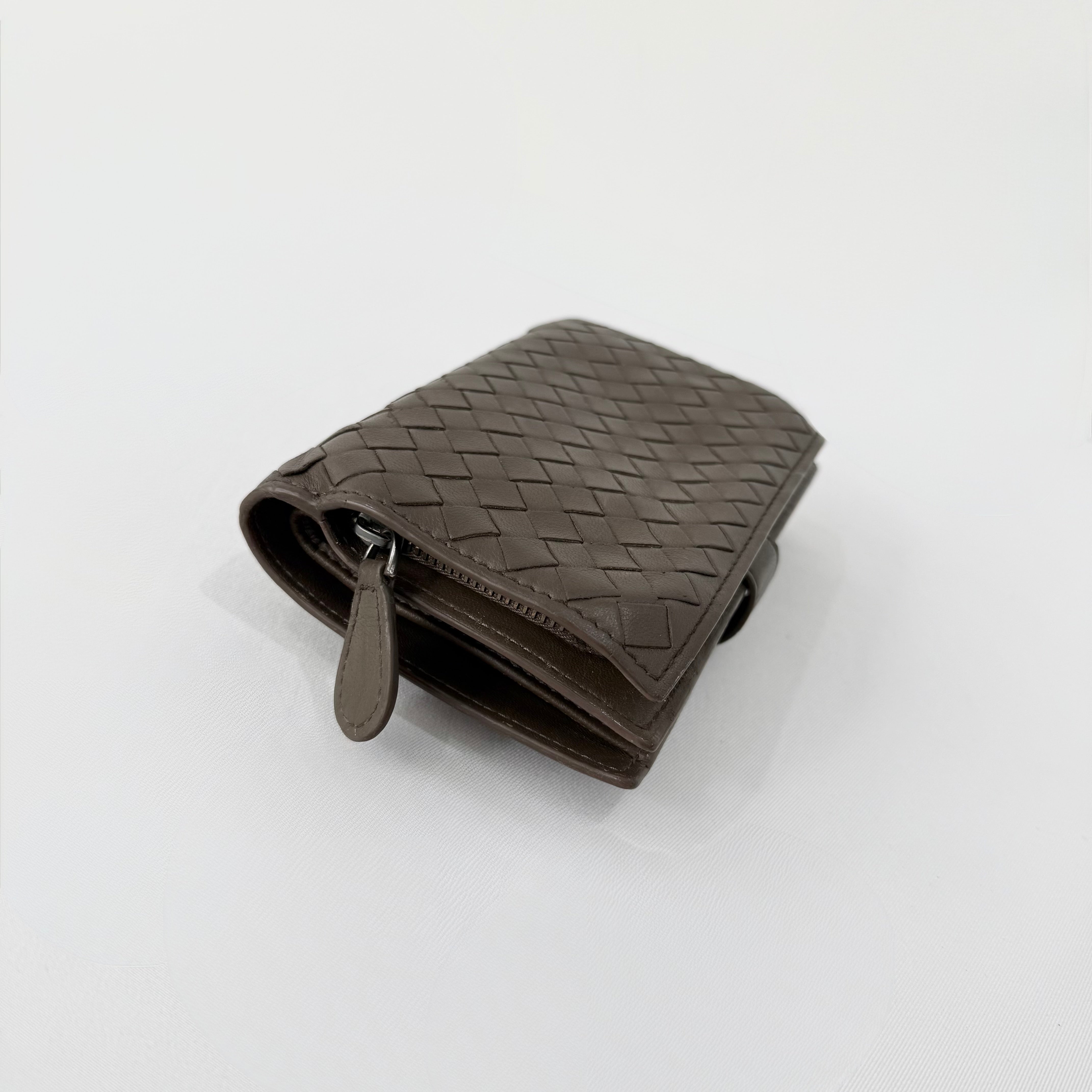 Bottega Veneta Intrecciato Leather Brown Bi-Fold Wallet