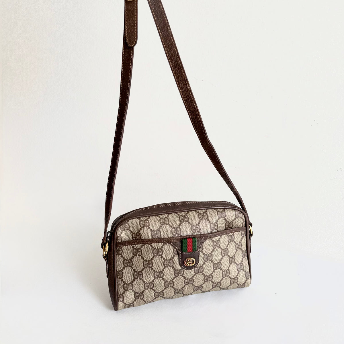 Gucci GG Sherry Line Crossbody Bag