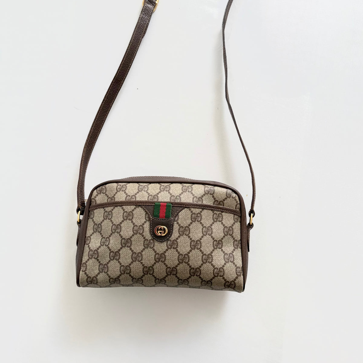 Gucci GG Sherry Line Crossbody Bag