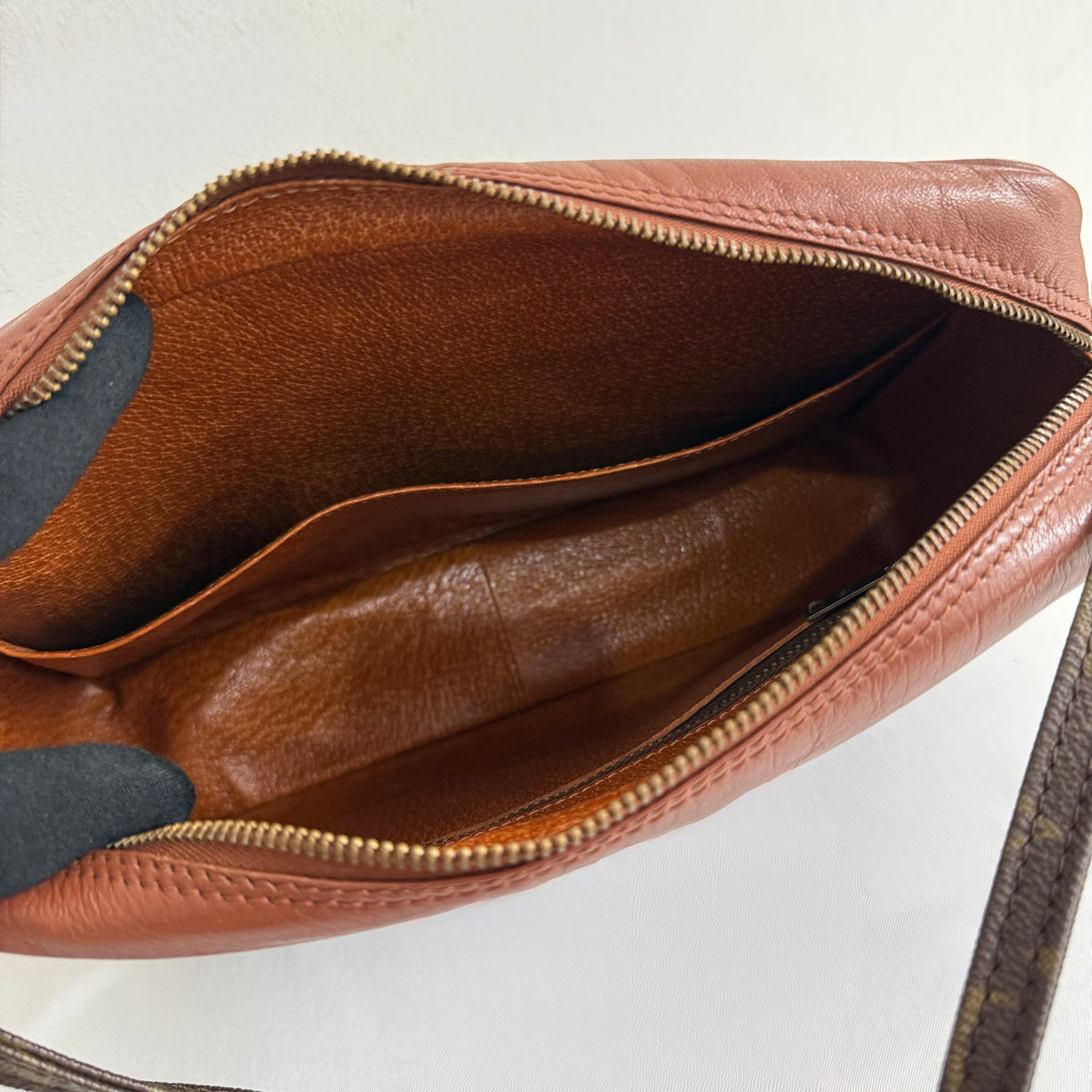 Louis Vuitton Monogram Sac Bandoulière 30