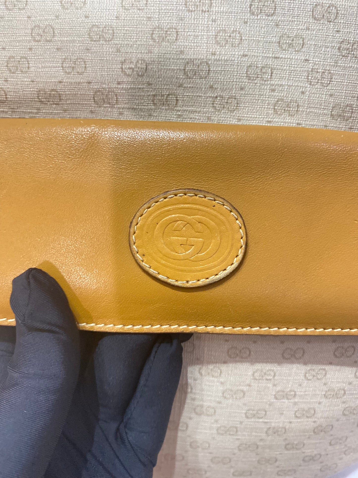 Gucci Vintage GG Canvas Crossbody Shoulder Bag
