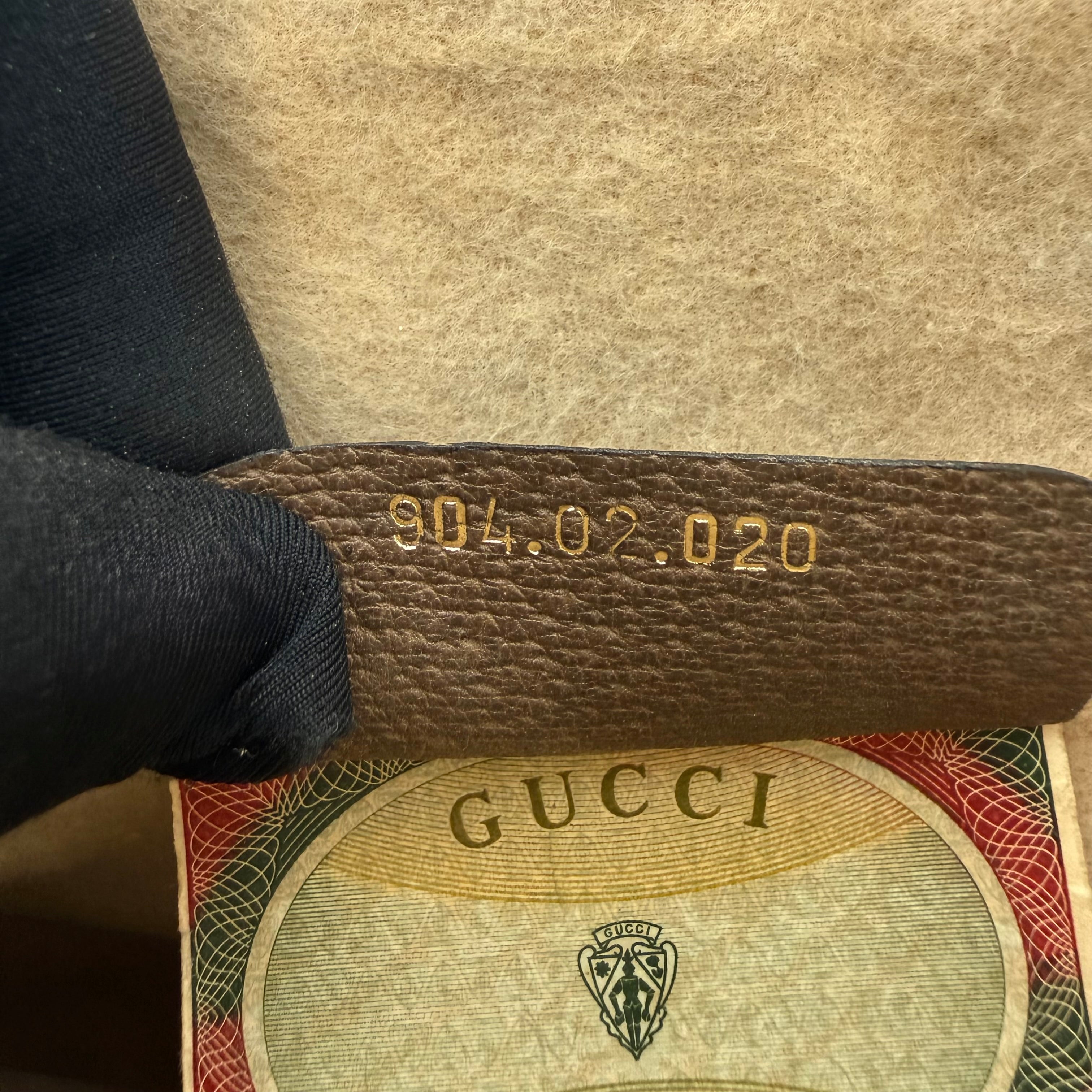 GUCCI GG Supreme Crossbody