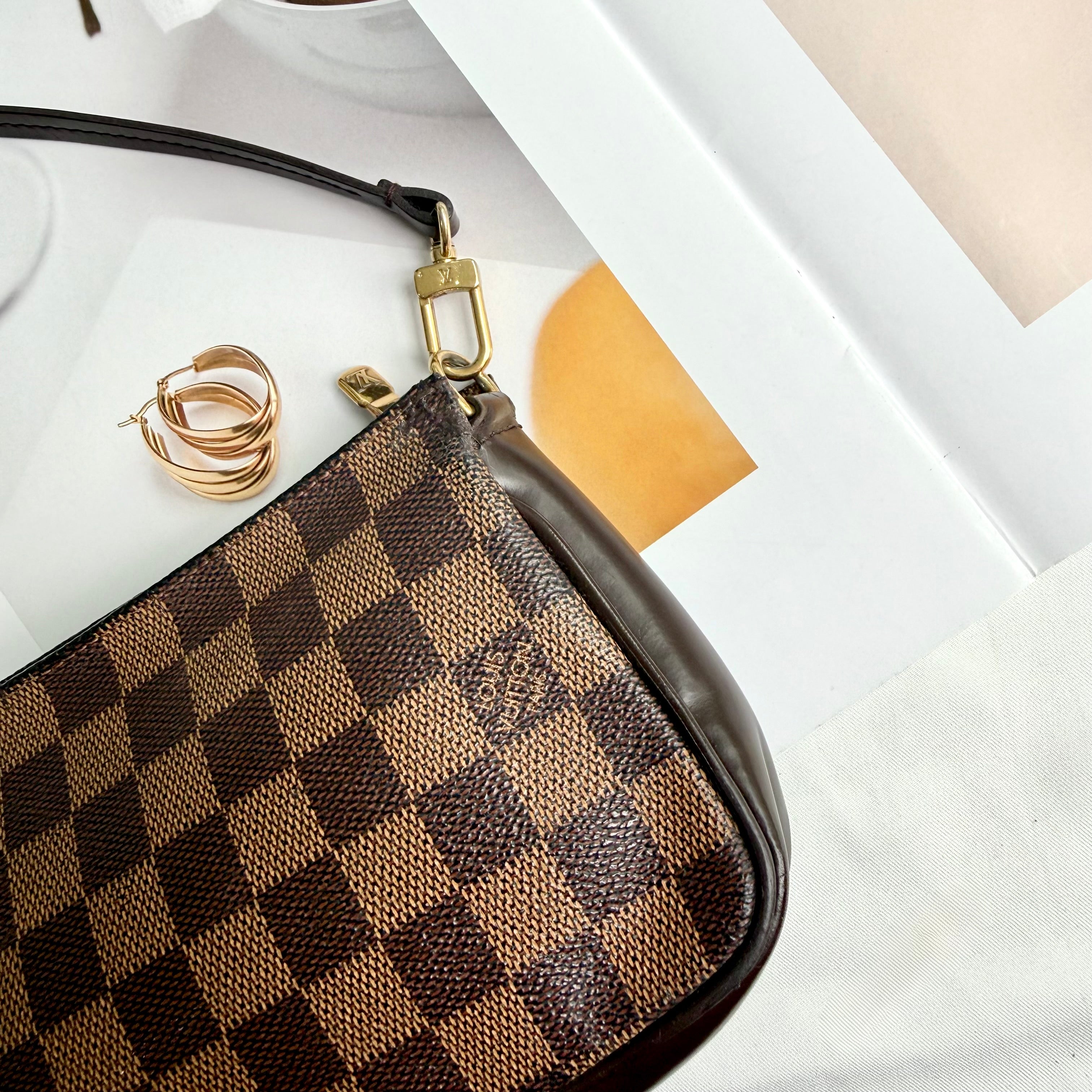 Louis Vuitton Pochette Accessories Damier Ebene