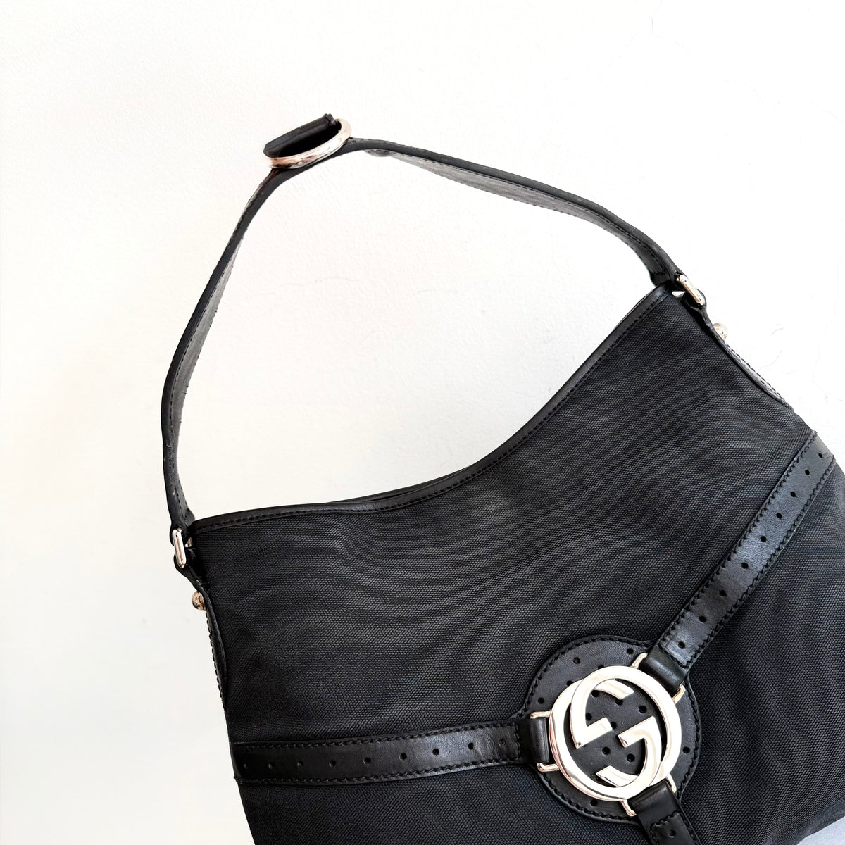 GUCCI BLACK CANVAS REINS SHOULDER BAG