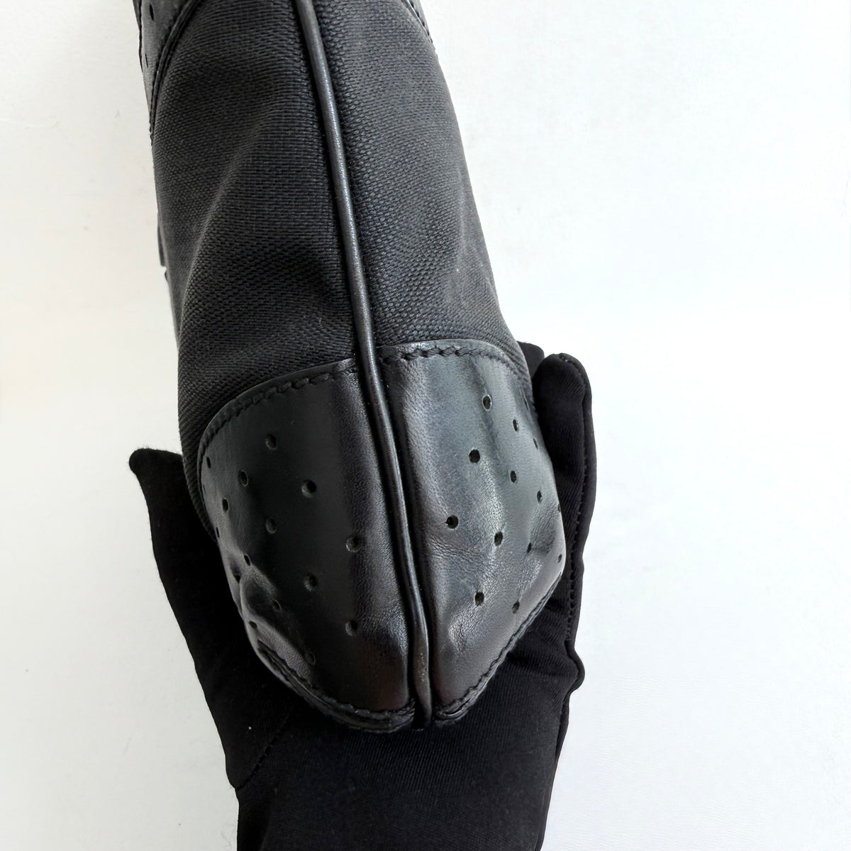 GUCCI BLACK CANVAS REINS SHOULDER BAG