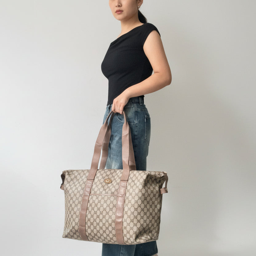 Gucci Large Tote in GG Supreme Canvas