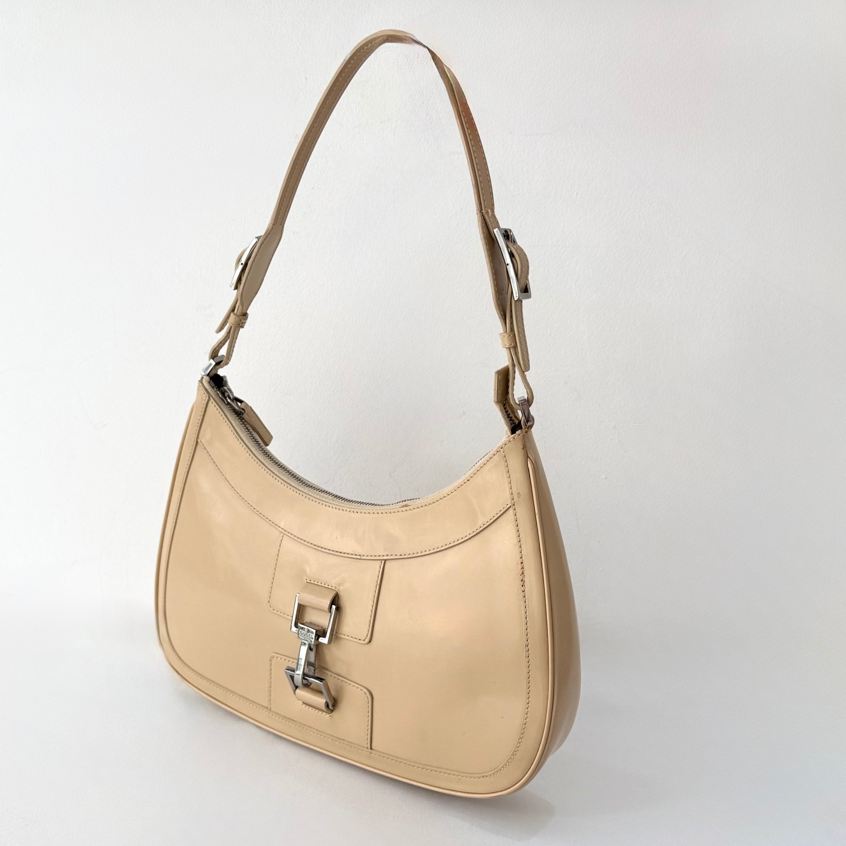 Gucci Beige Patent Leather Jackie Shoulder Bag