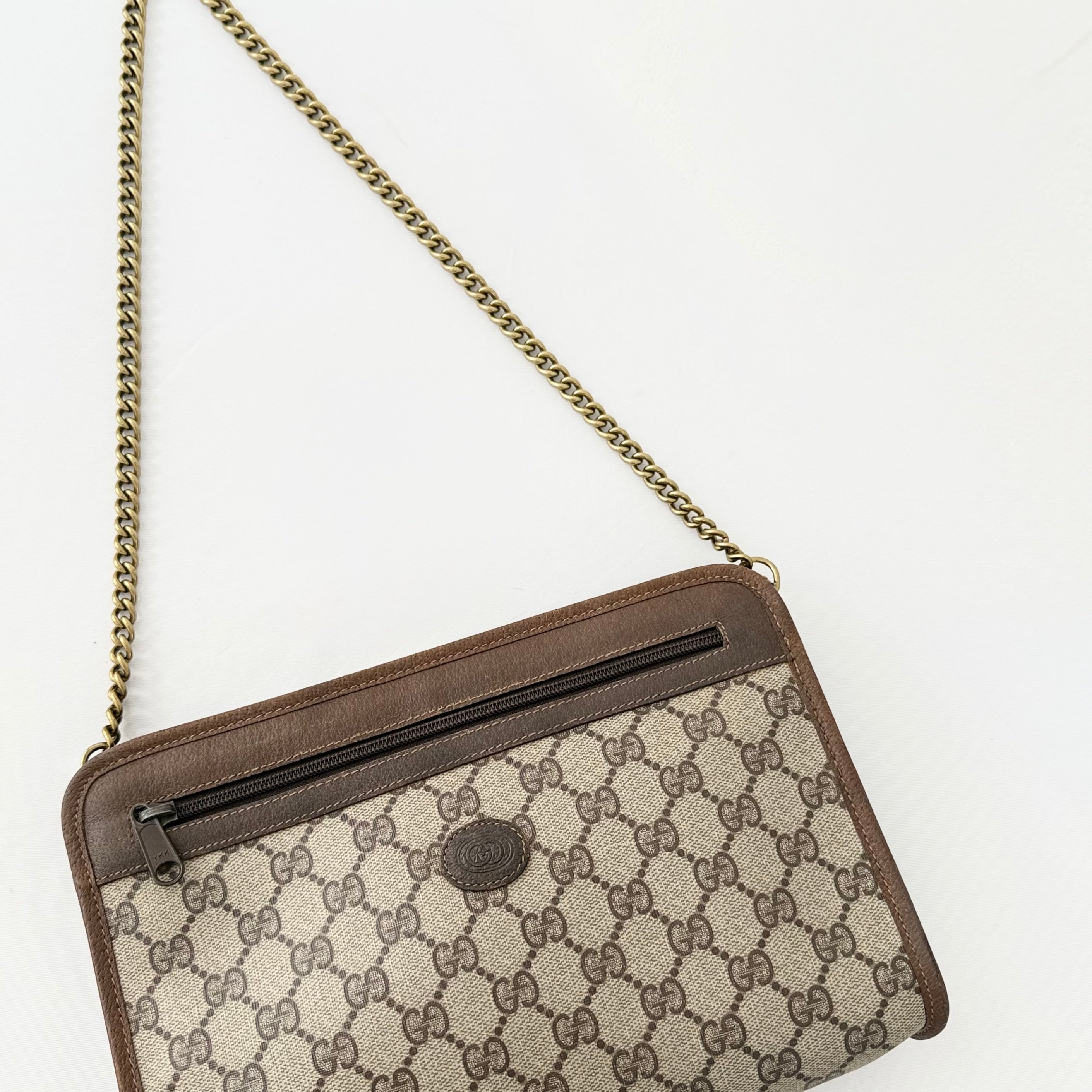 GUCCI GG Supreme Pochette Bag