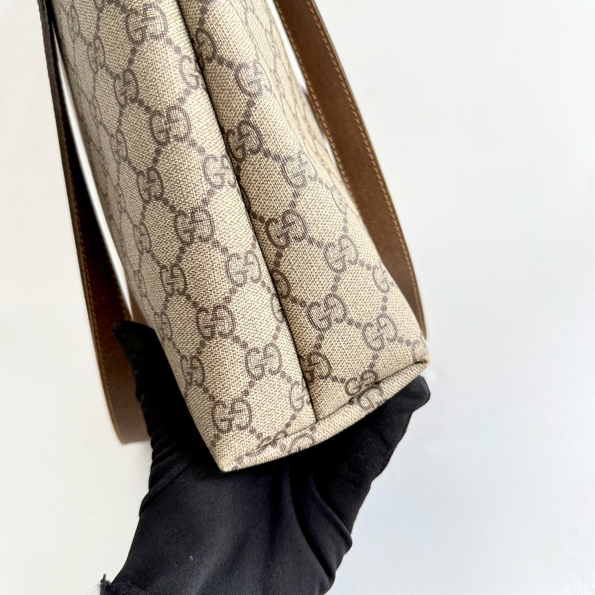 Gucci GG Supreme Vintage Tote
