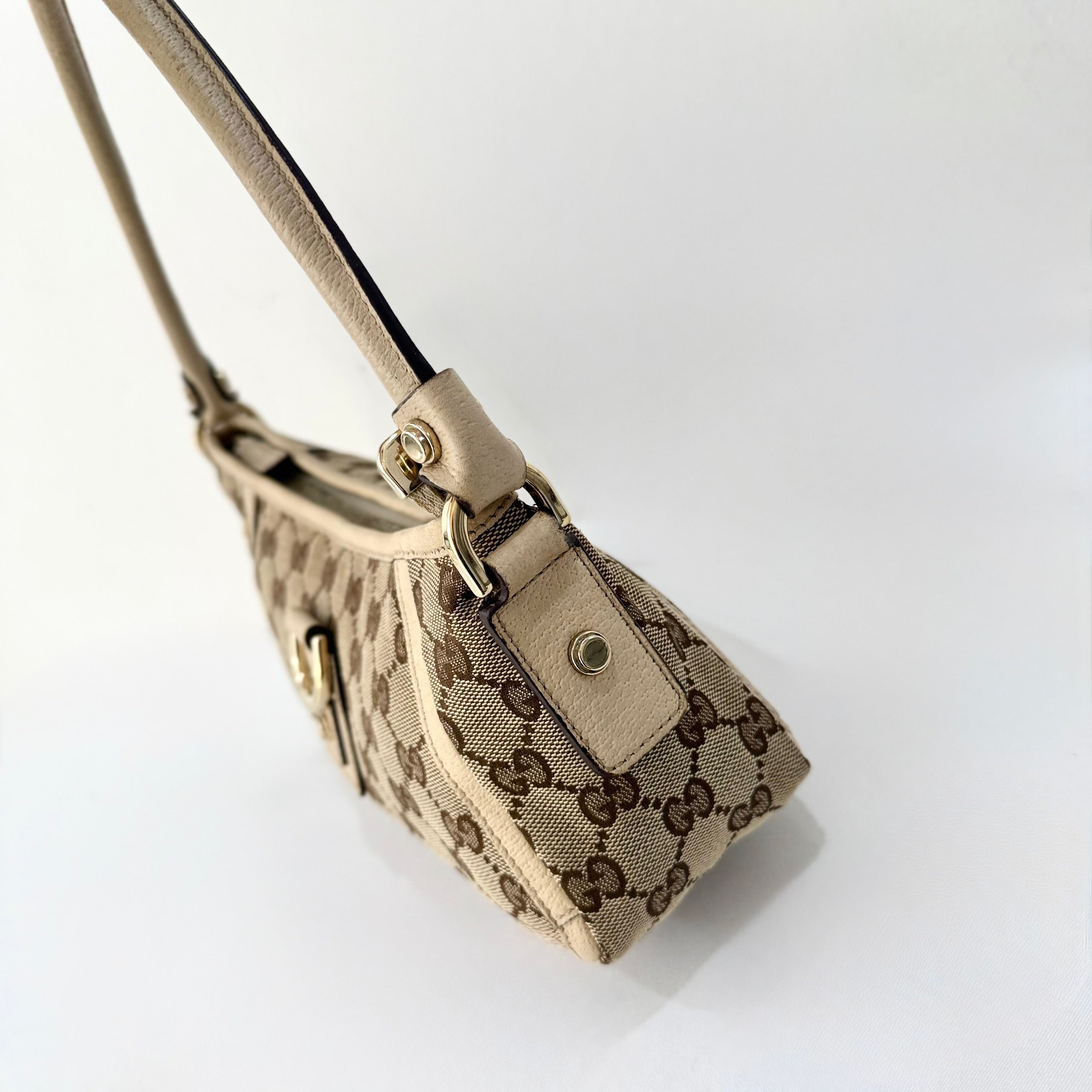 Gucci Beige GG Canvas Abbey D-Ring Pochette