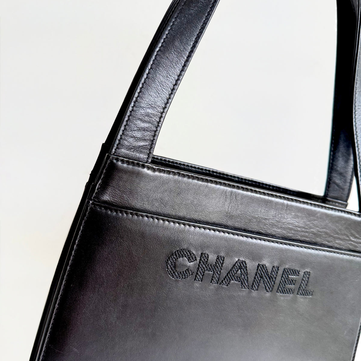 Chanel Shoulder Bag Lambskin Black