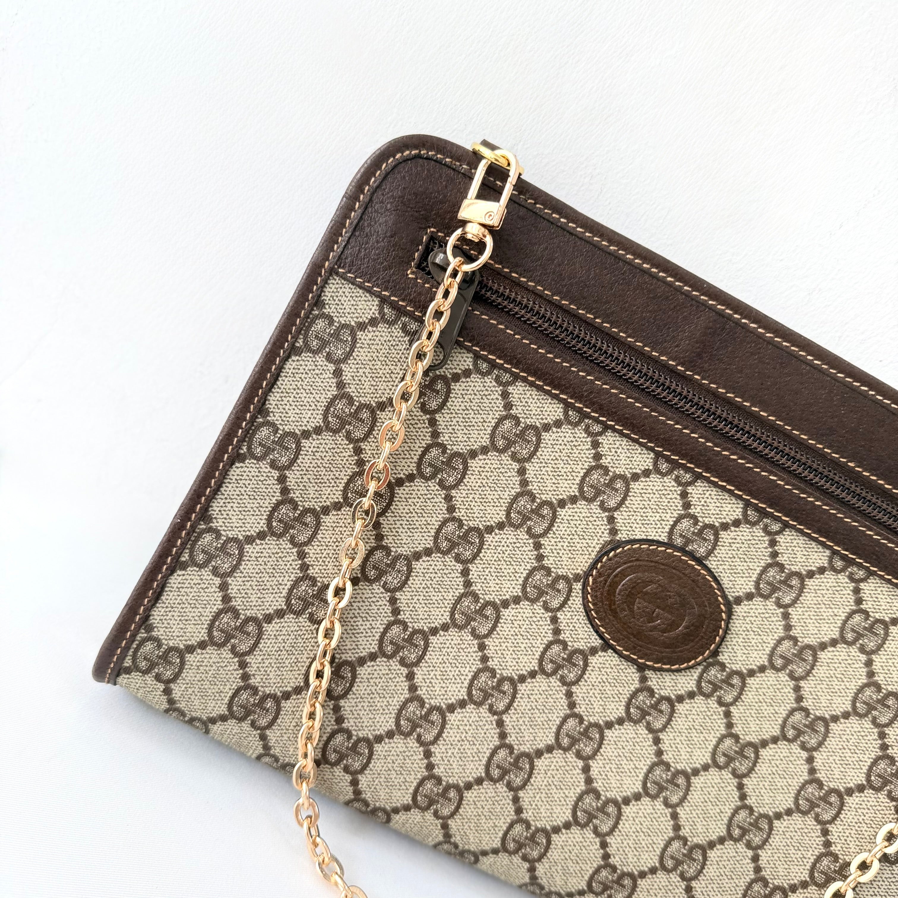 GUCCI GG Supreme Pochette Bag