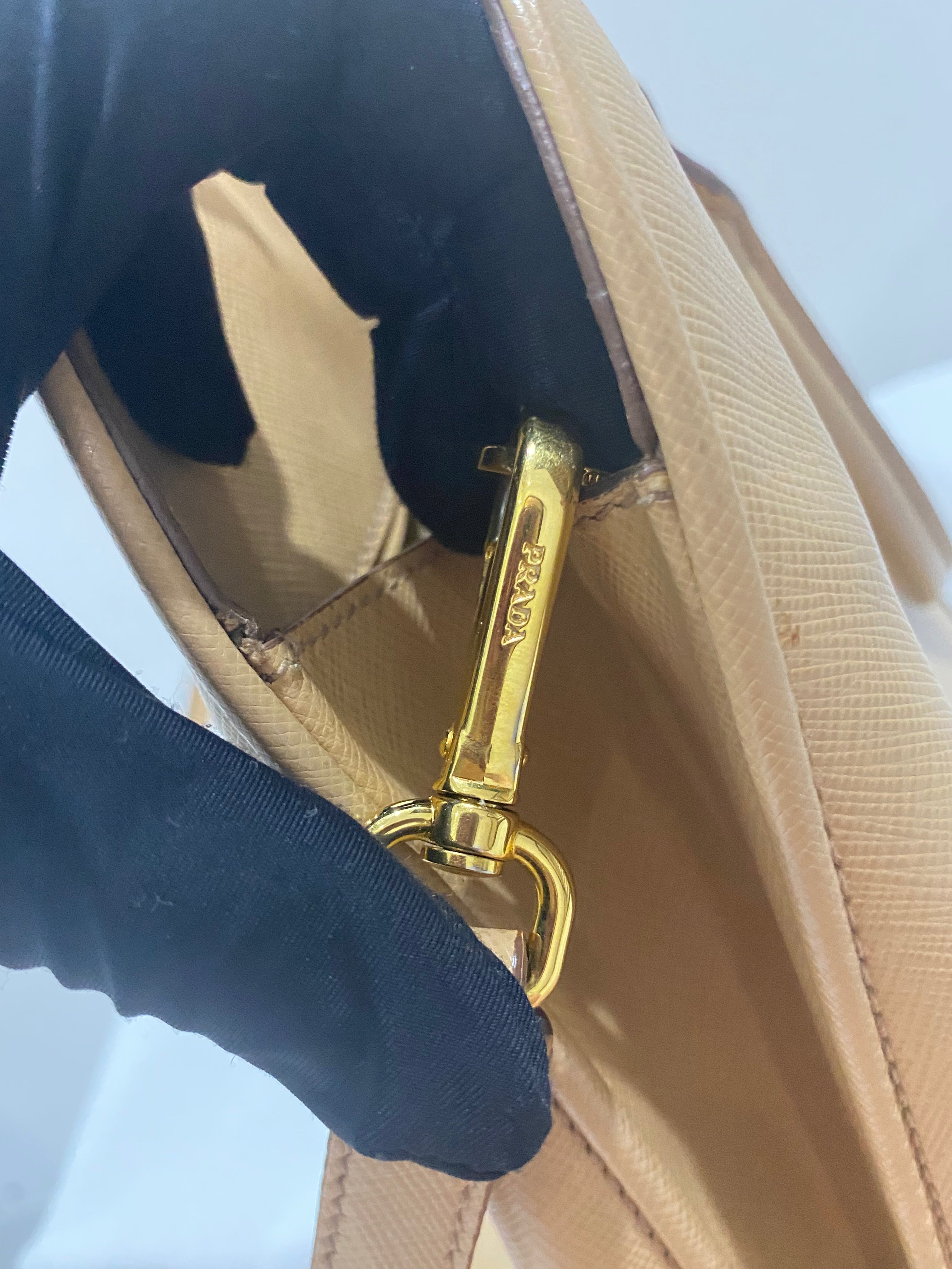 Prada Saffiano Lux Promenade