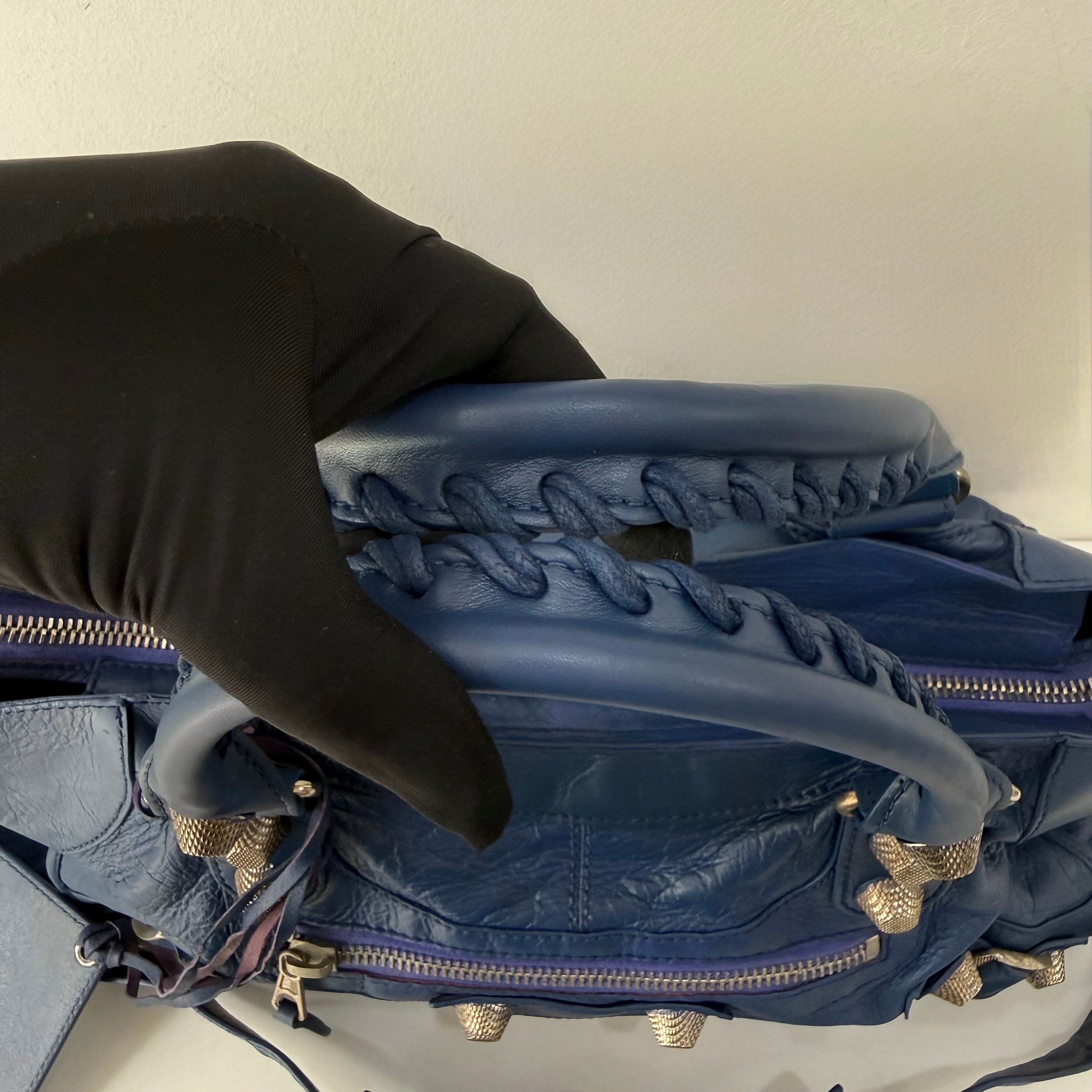 Balenciaga Bleu Lavande Lambskin Giant Part Time Shoulder Bag