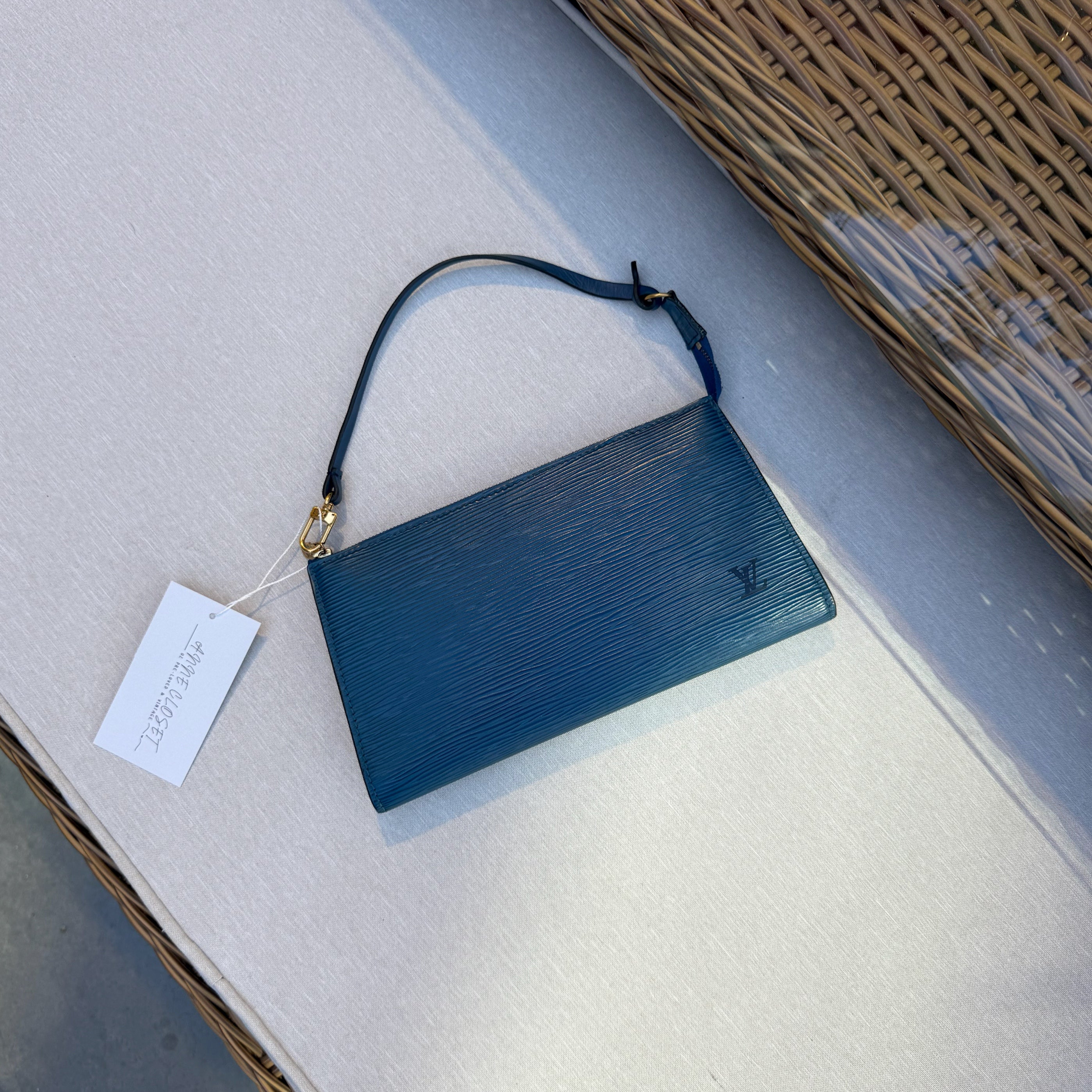 Louis Vuitton Pochette Accessories Blue Epi