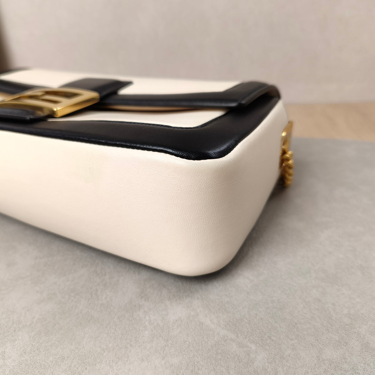 Fendi Nappa Apolo Bi-Color Chain Baguette Black and White