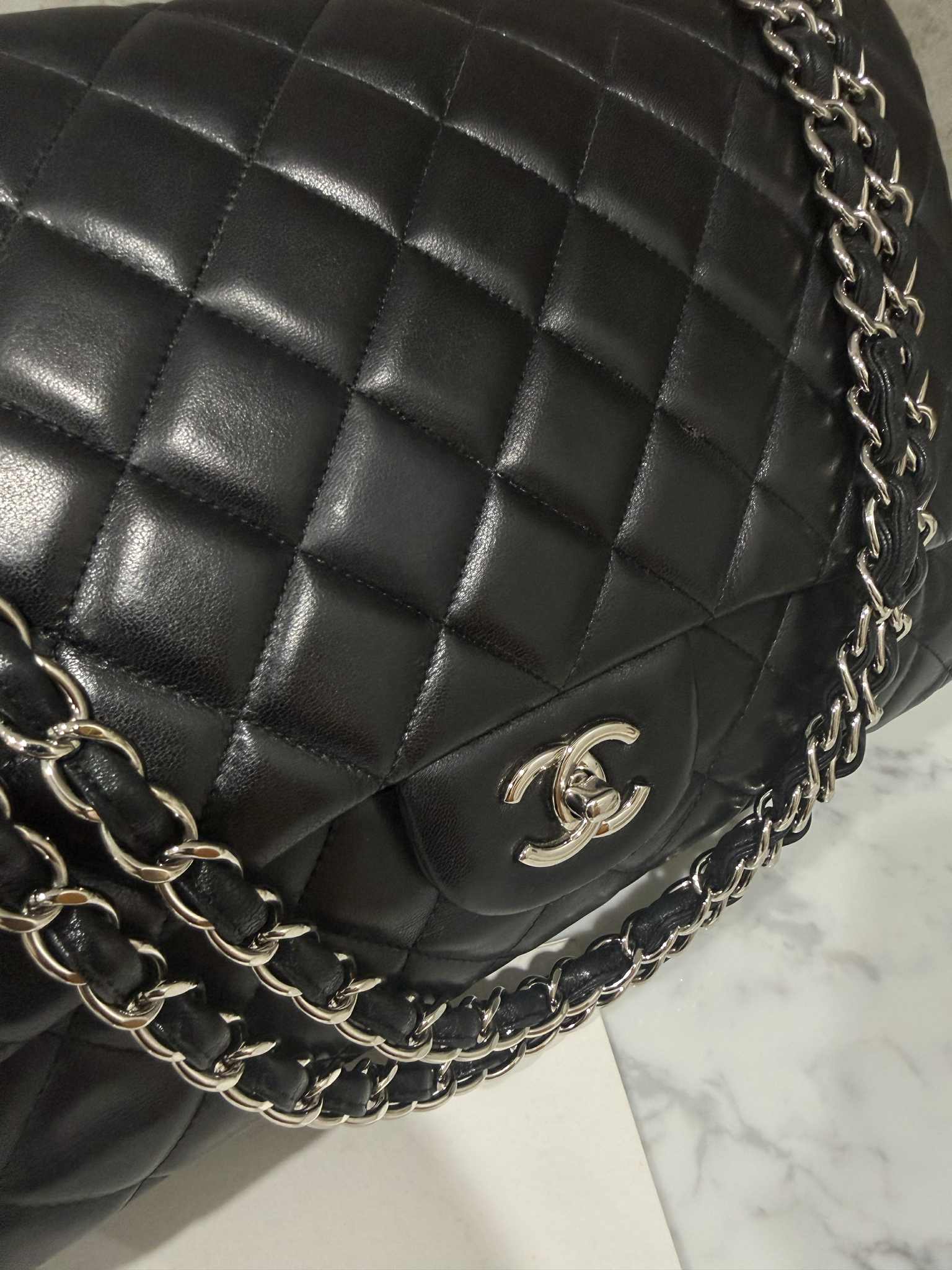 Chanel Classic Flap Maxi Black Lambskin