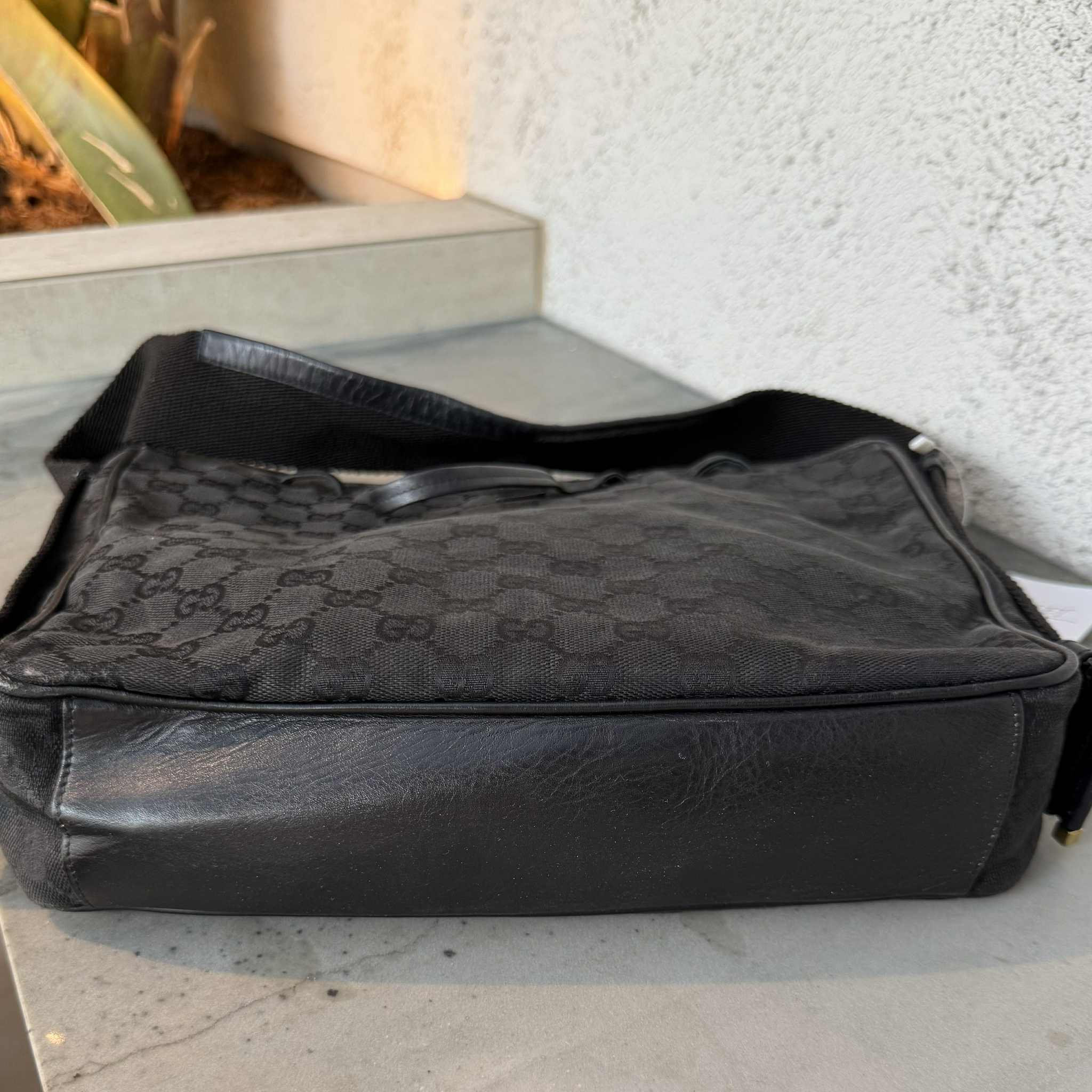 Gucci GG Black Jackie