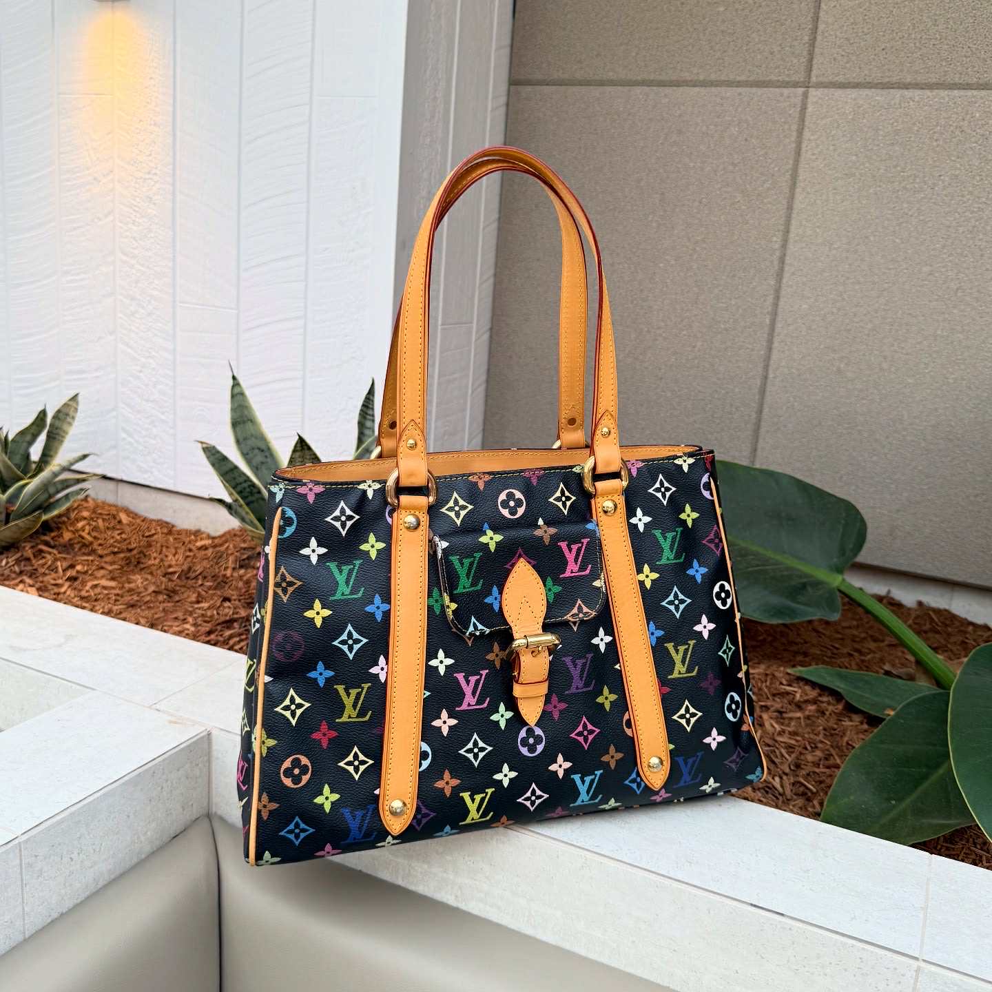 Louis Vuitton Aurelia Monogram Multicolore