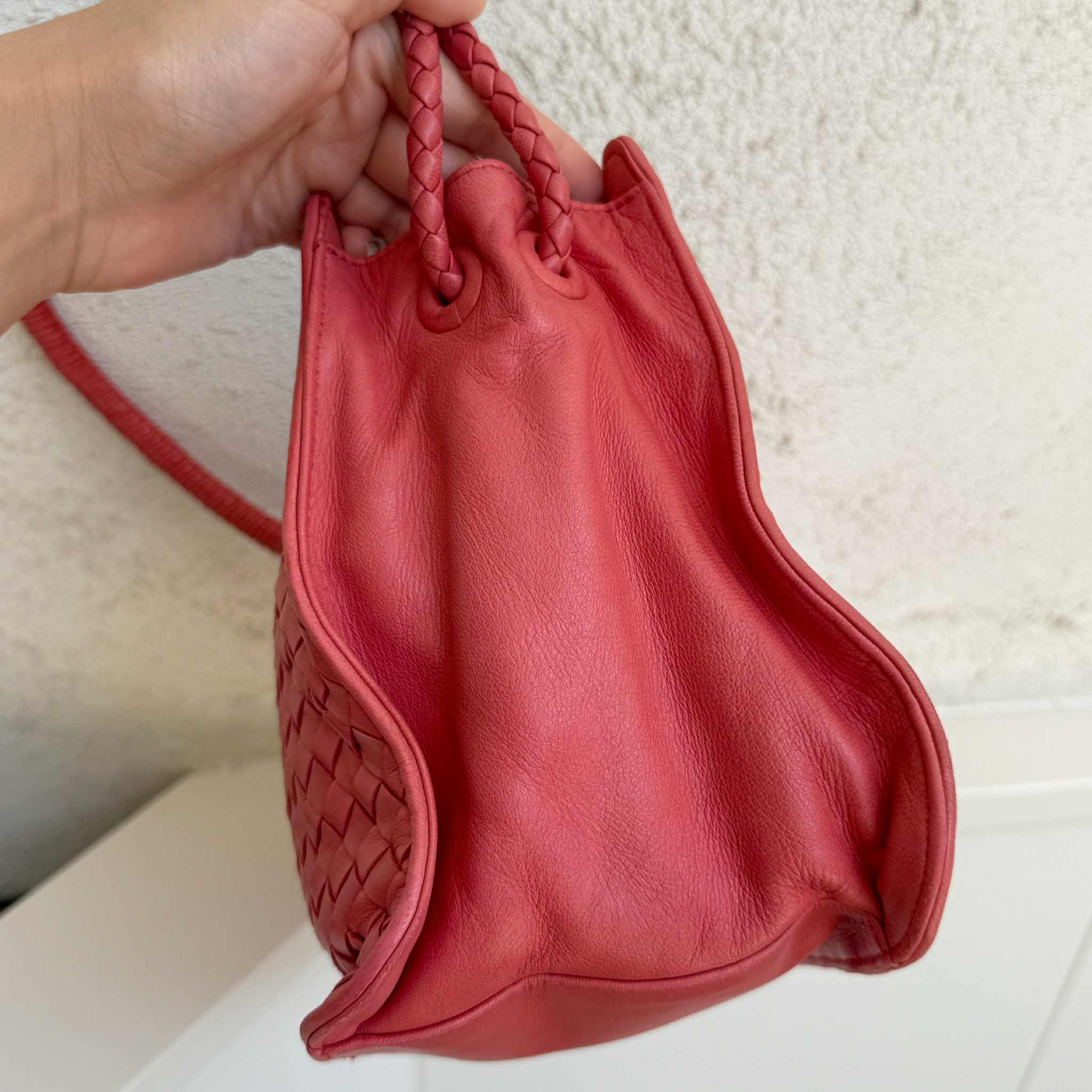 Bottega Veneta Intrecciato Rose Pink Leather Hobo Bag