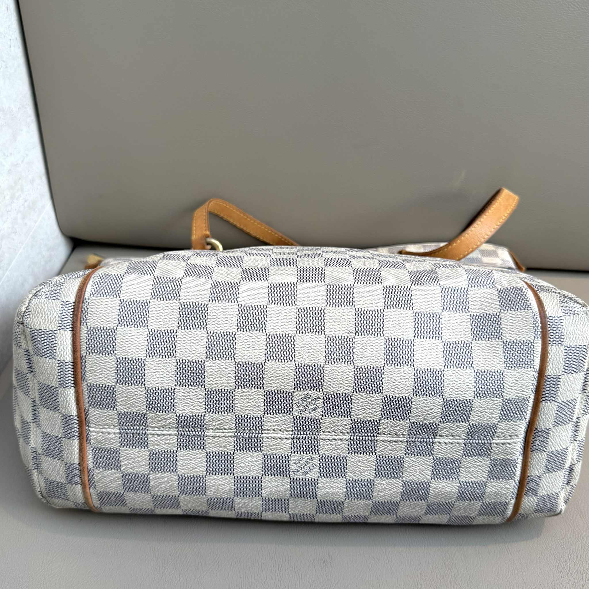Louis Vuitton Totally MM Damier Azur