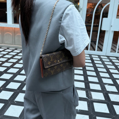 Louis Vuitton Monogram Sarah Long Wallet