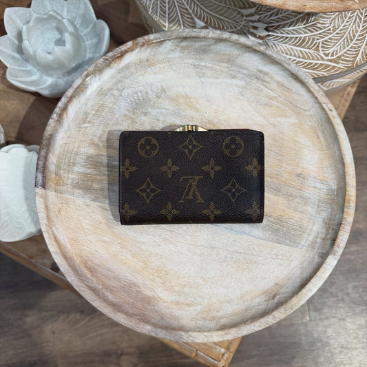 Louis Vuitton Viennois Monogram Bi-fold Wallet