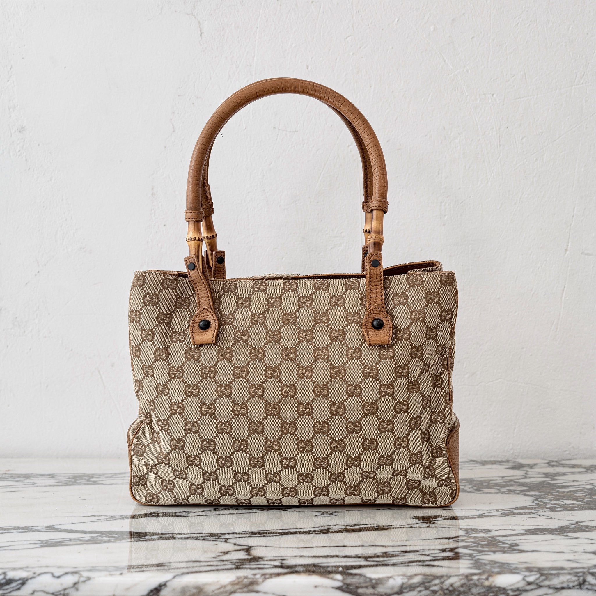 Gucci GG Supreme Tote Bag Bamboo Top Handle