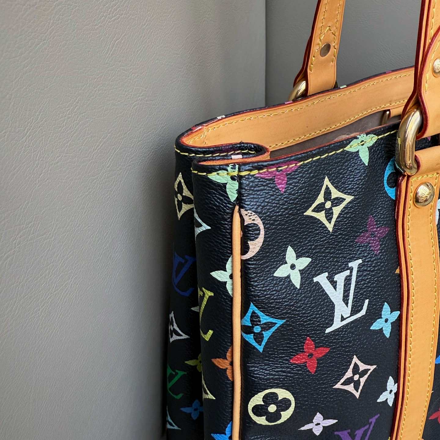 Louis Vuitton Aurelia Monogram Multicolore