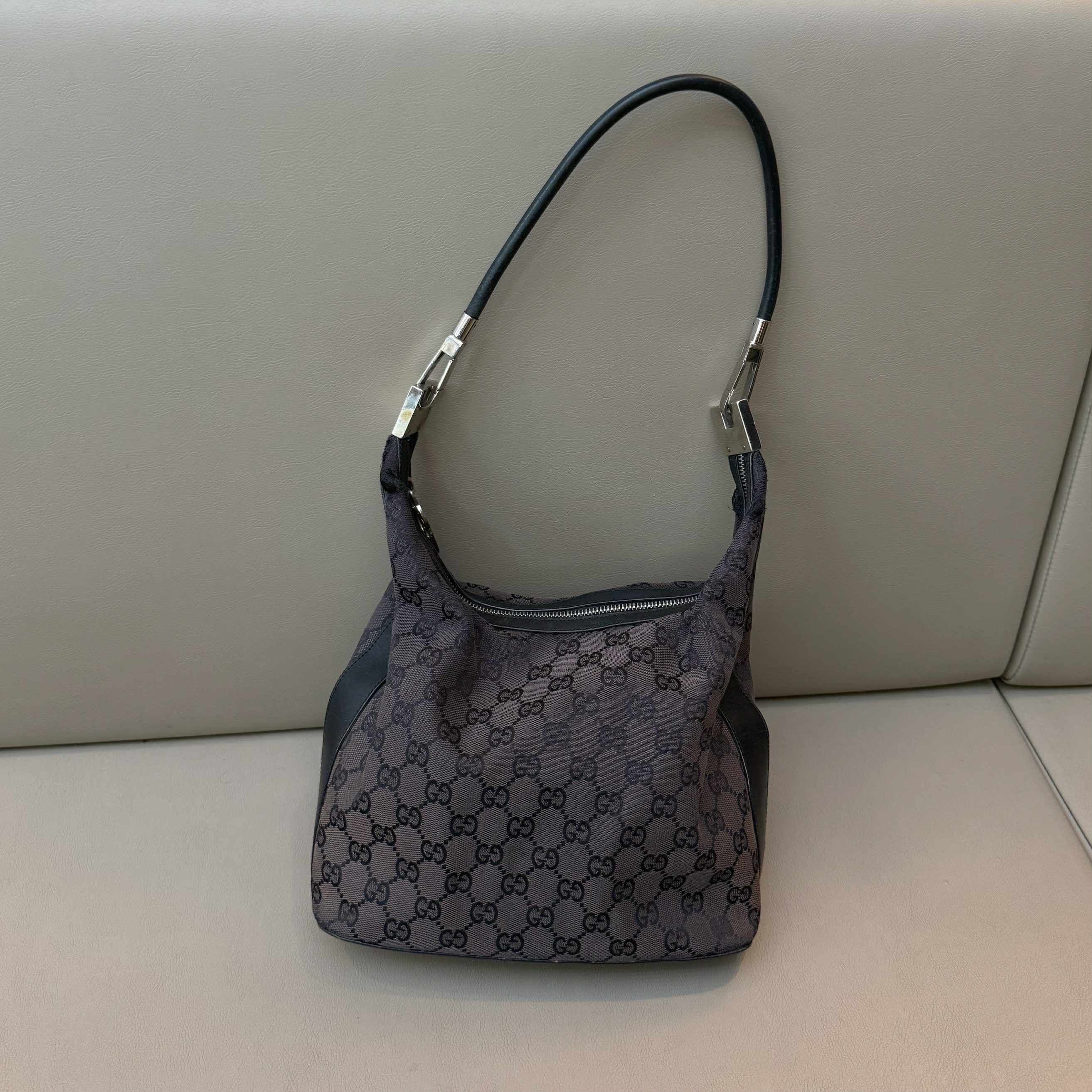 Gucci Clasp Handle Hobo GG Canvas