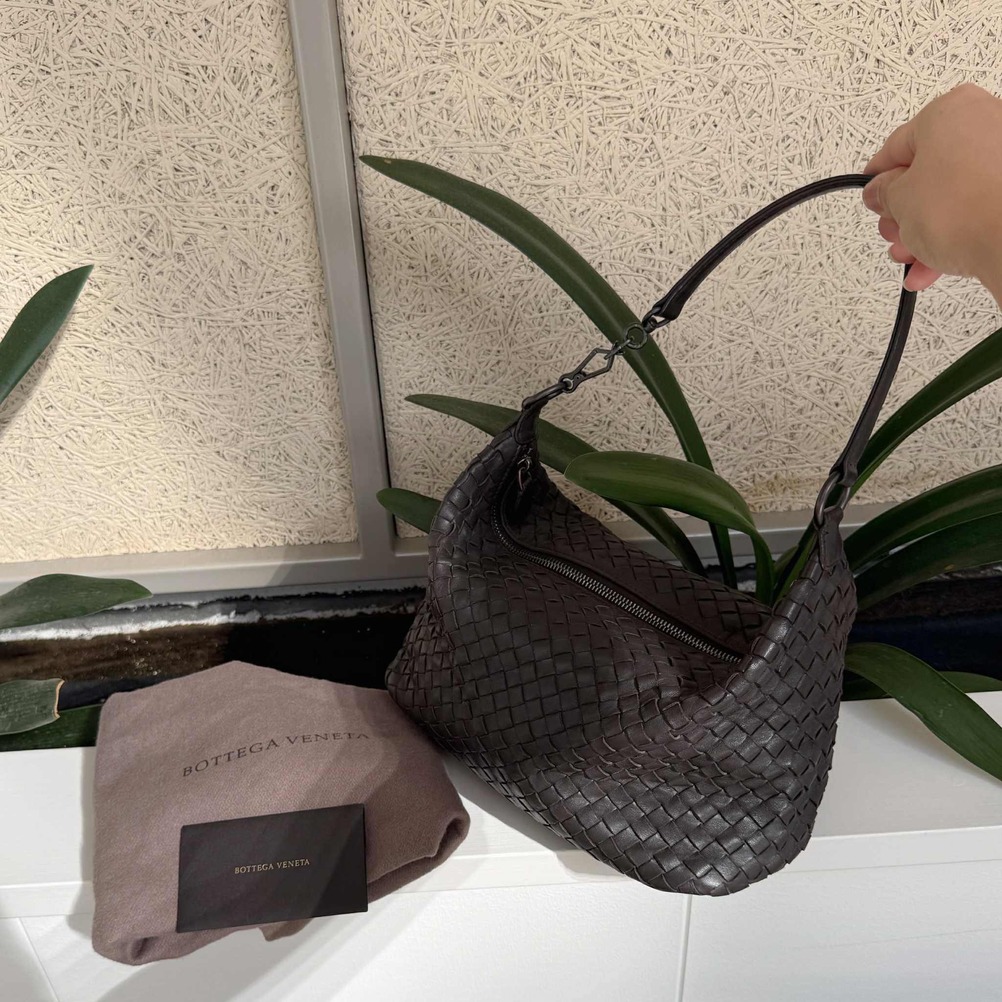 Bottega Veneta Zip Hobo Intrecciato Nappa